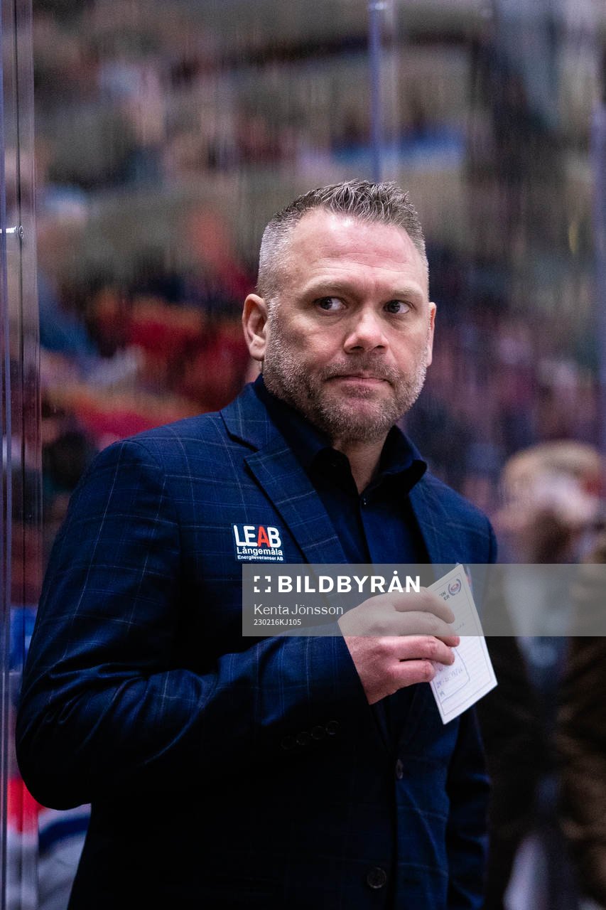 Oskarshamns assisterande tränare Mikael Holmqvist