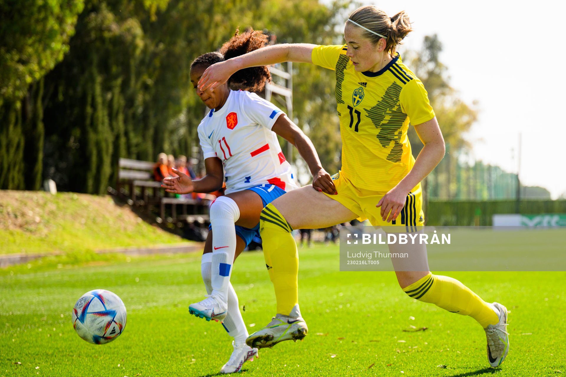 Ashleigh Weerden Joelle Smits and Paulina Nyström of Sweden