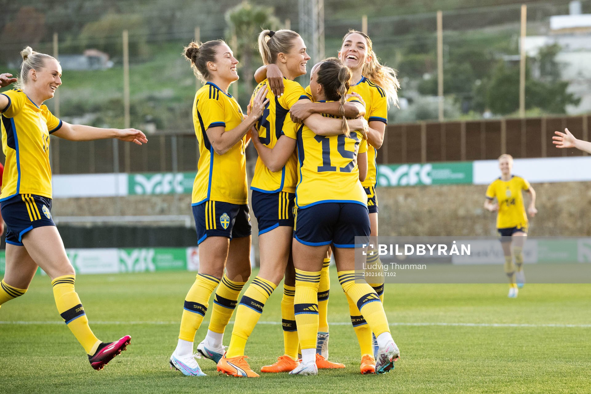 Johanna Rytting Kaneryd of Sweden celebrates with Fridolina