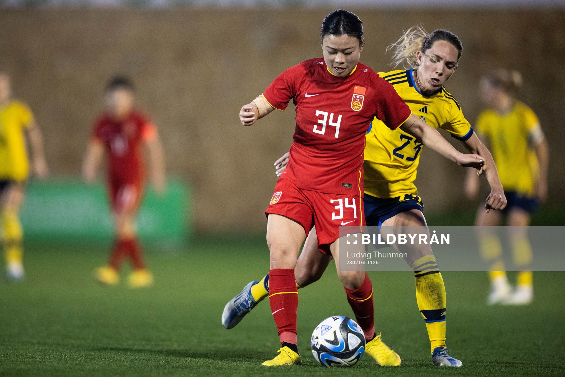 Zhao Yujie of China and Elin Rubensson of Sweden