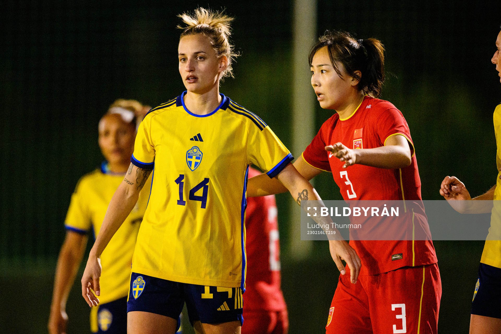 Nathalie Björn of Sweden and Wang Xiaoxue of China