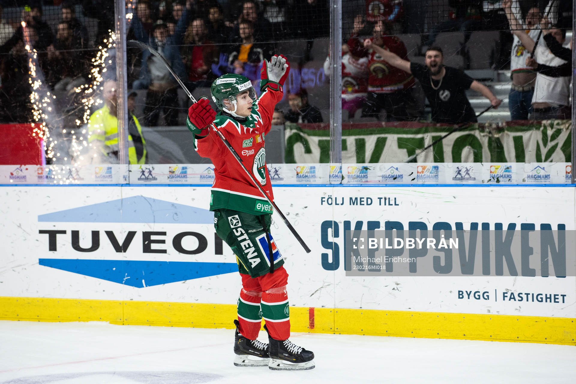 Frölundas Isac Born jublar