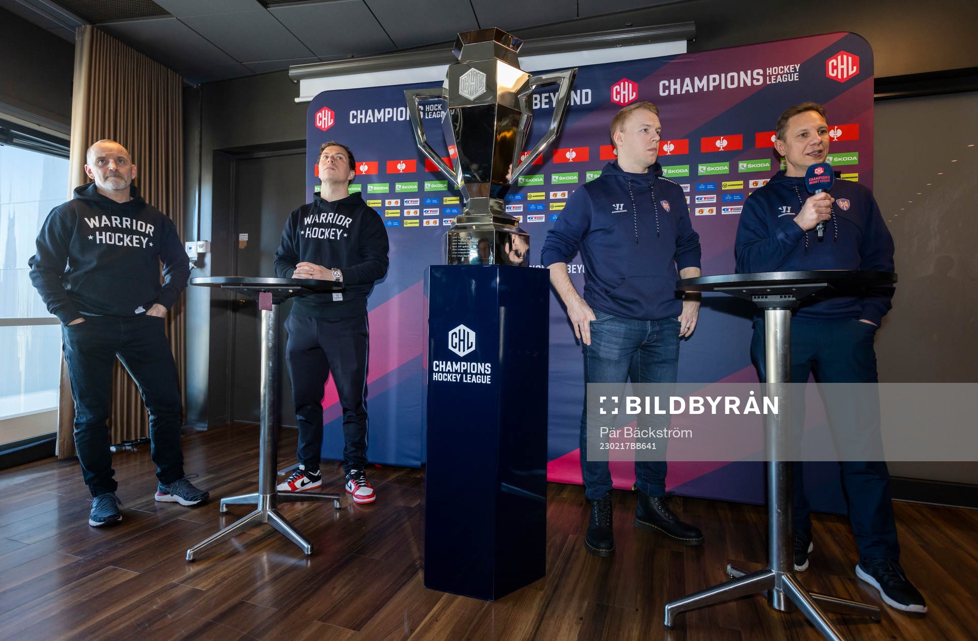 Headcoach Thomas Berglund and team captain Erik Gustafsson