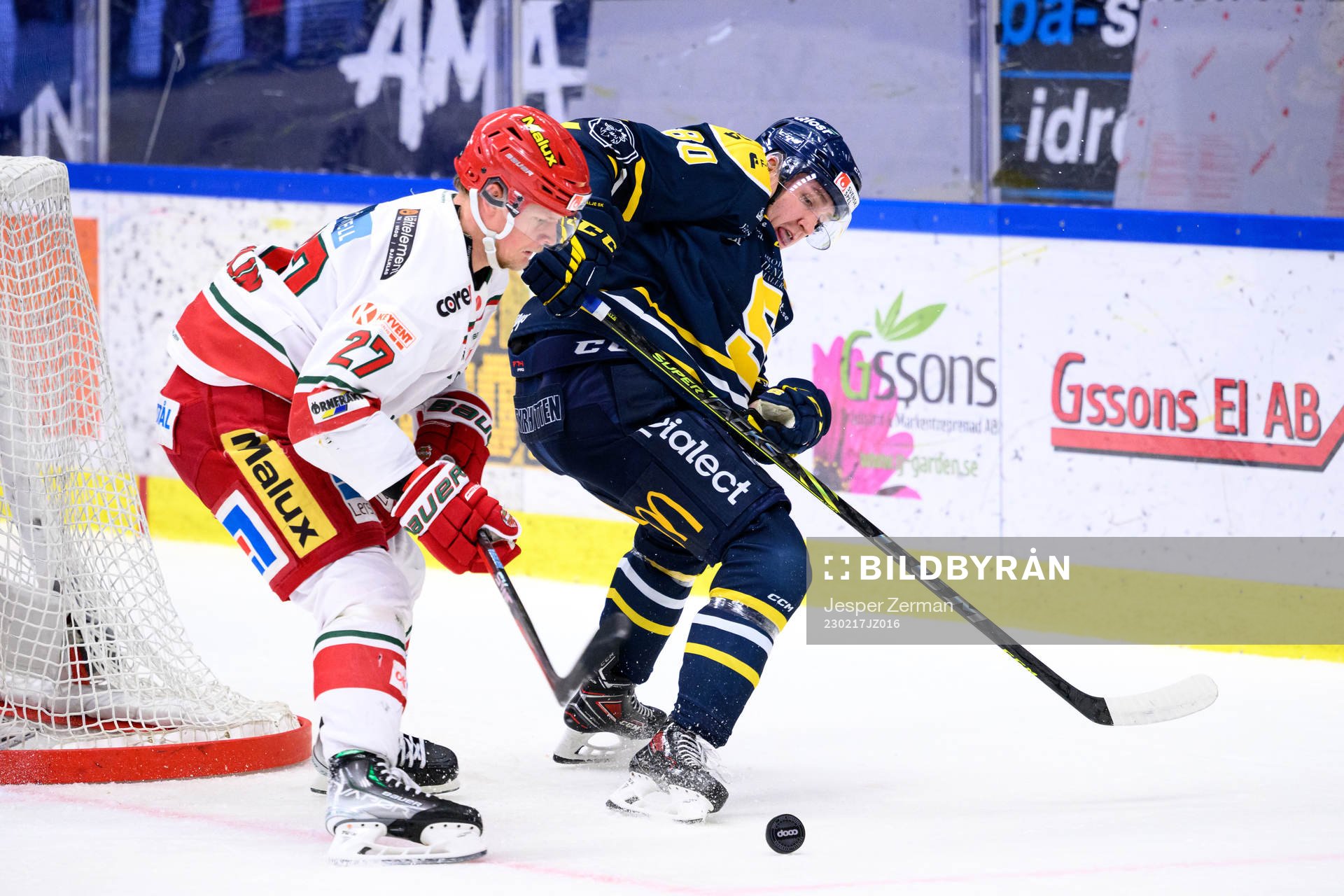 Modos Riley Woods och Södertäljes Georgs Golovkovs