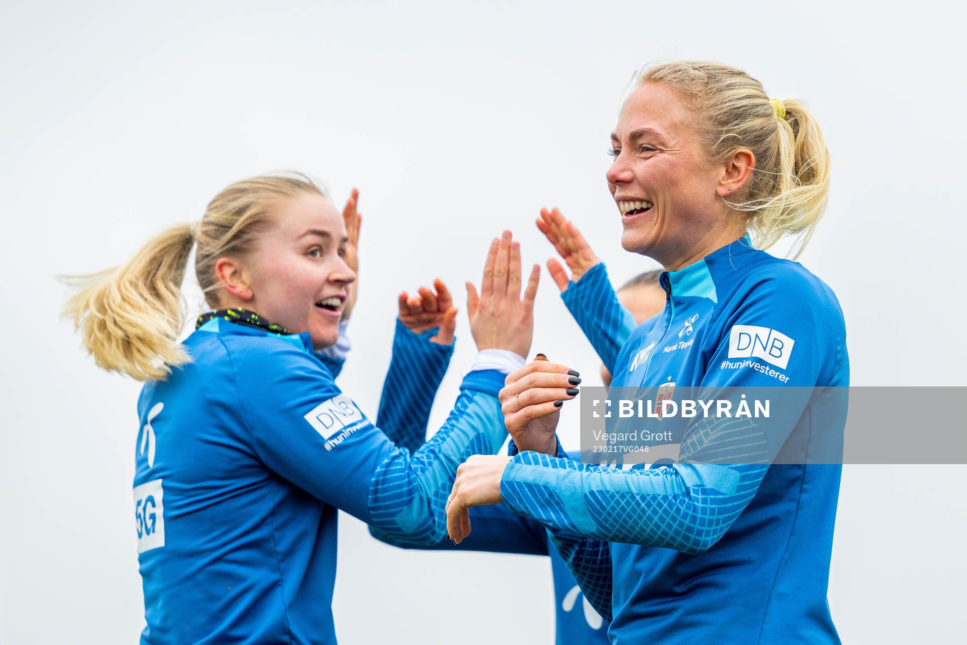 Anna Langås Jøsendal and Guro Bergsvand of the Norwegian