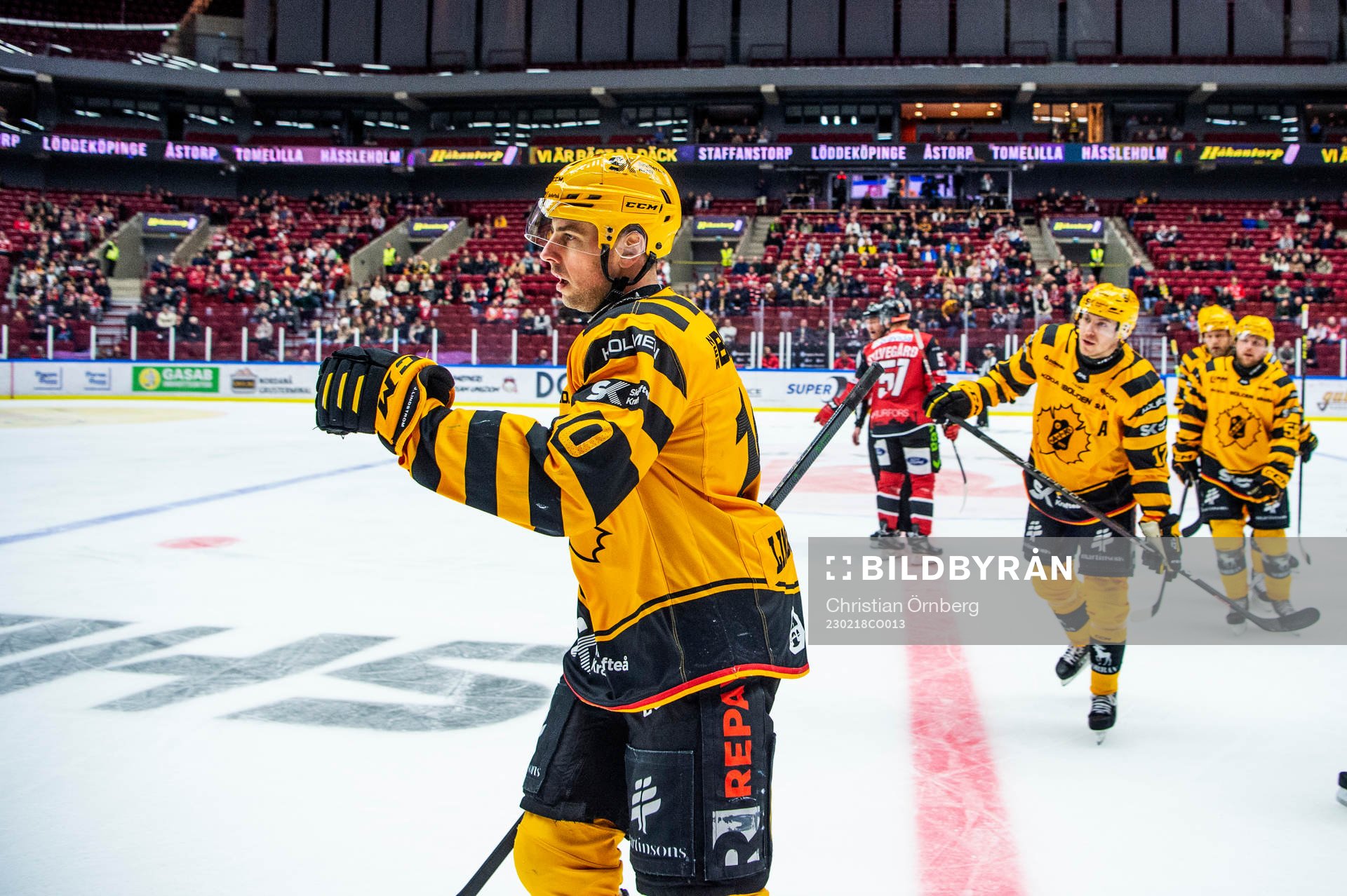 Skellefteås Joakim Lindström jublar