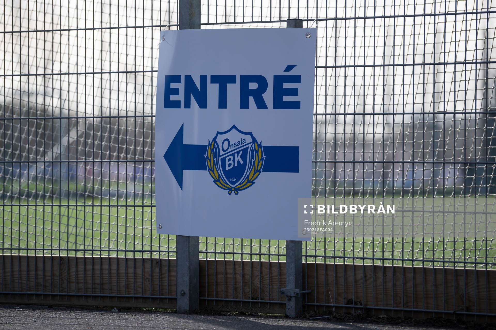 en entreskylt