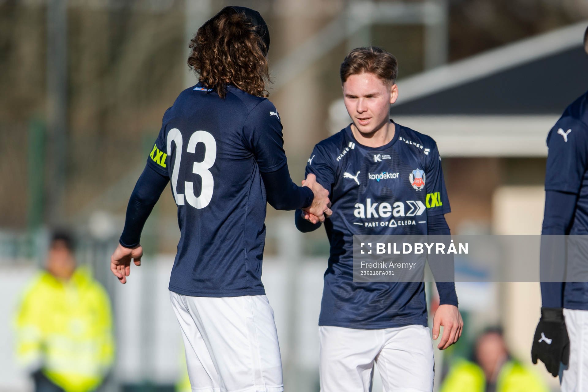 Helsingborgs Ali Suljić och Simon Bengtsson jublar