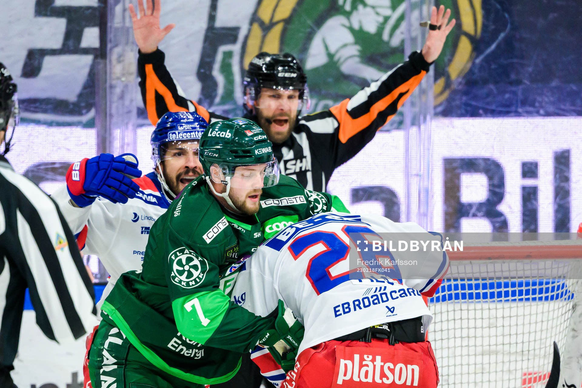 Oskarshamns Cameron Brace, Färjestads Axel Bergkvist och