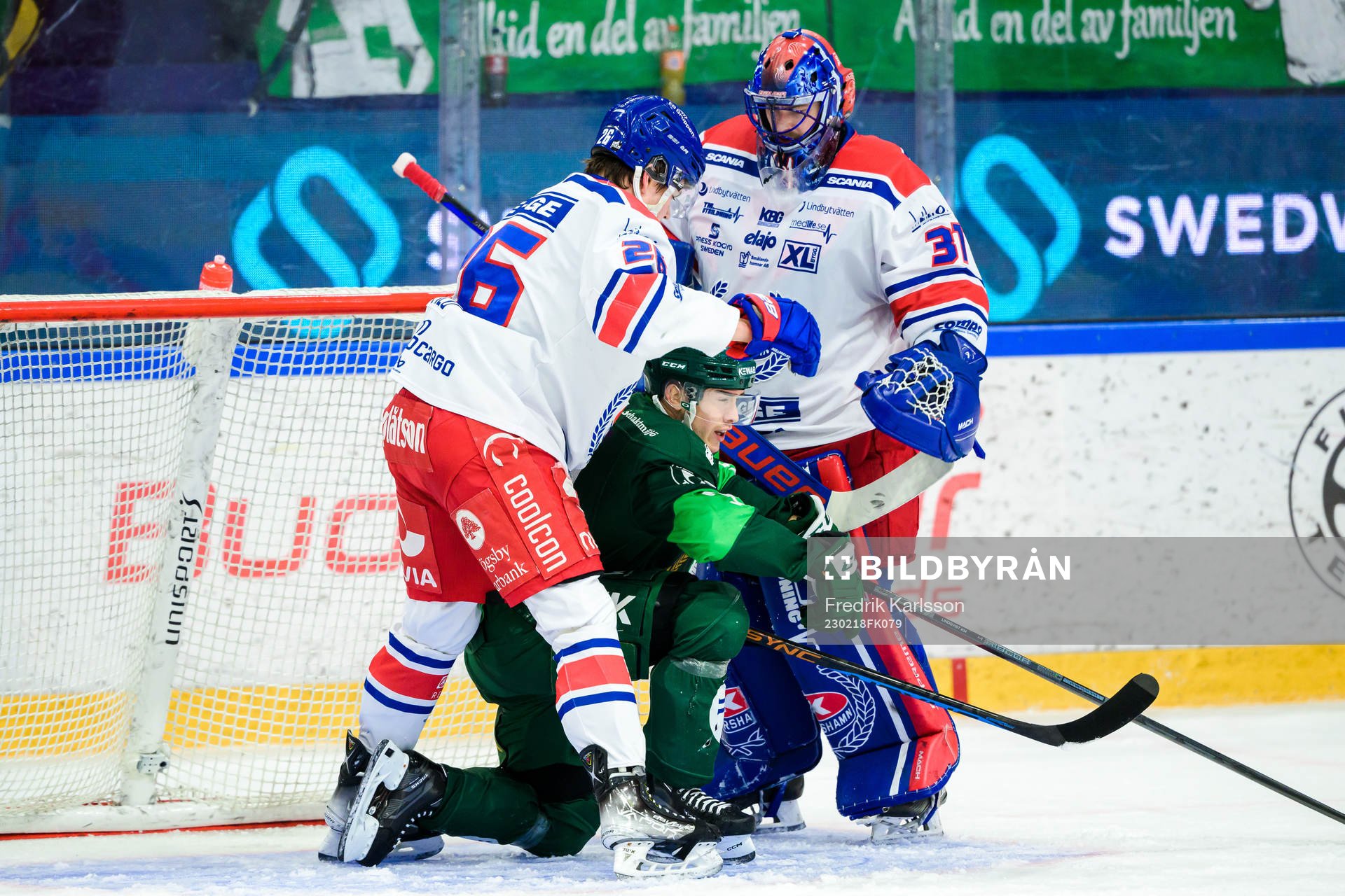 Oskarshamns Lukas Pilö och målvakt Tim Juel