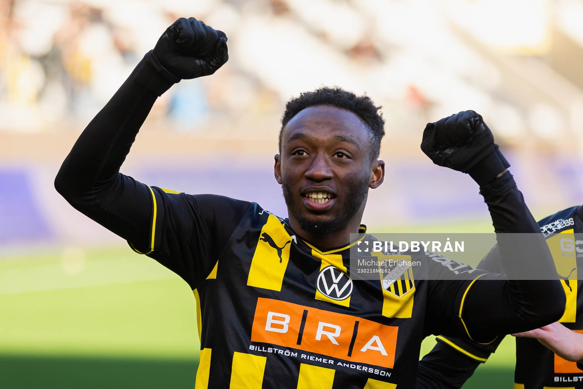 Häckens Benie Adama Traore jublar