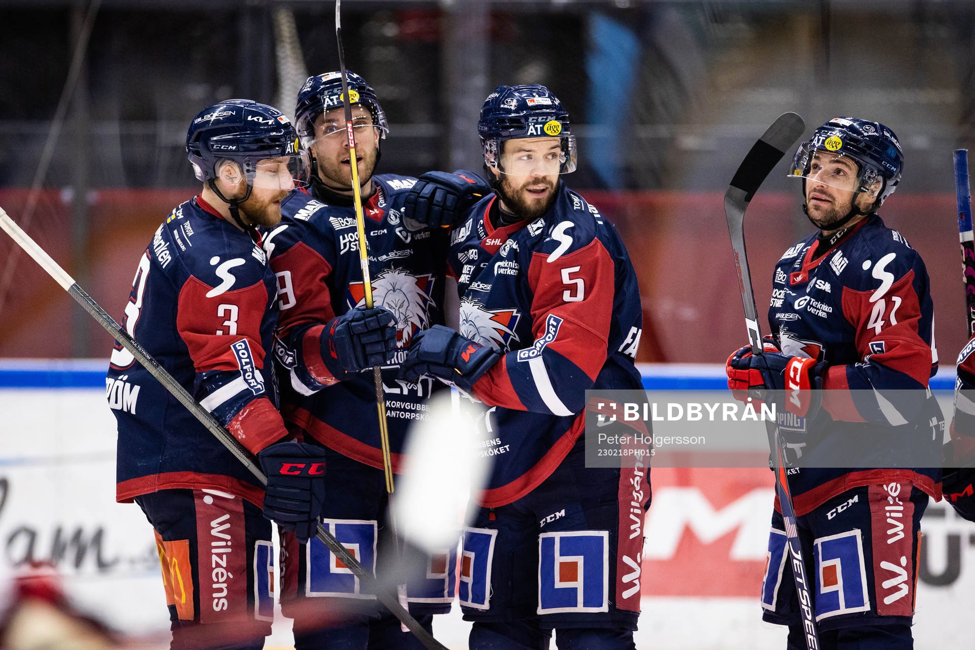 Linköpings Oscar Fantenberg jublar