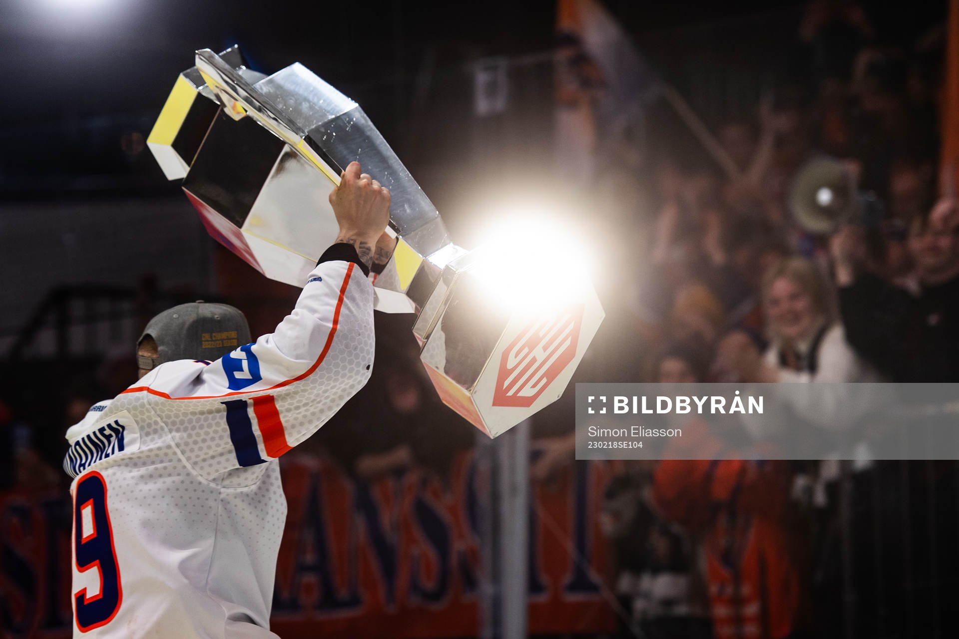 Tapparas Veli Matti Savinainen celebrates with trophy