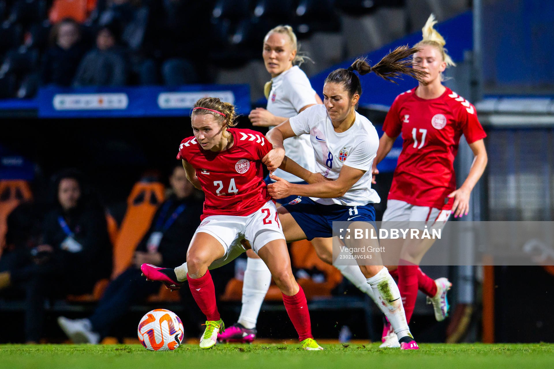 Josefine Hasbo of Denmark and Vilde Bøe Risa of Norway