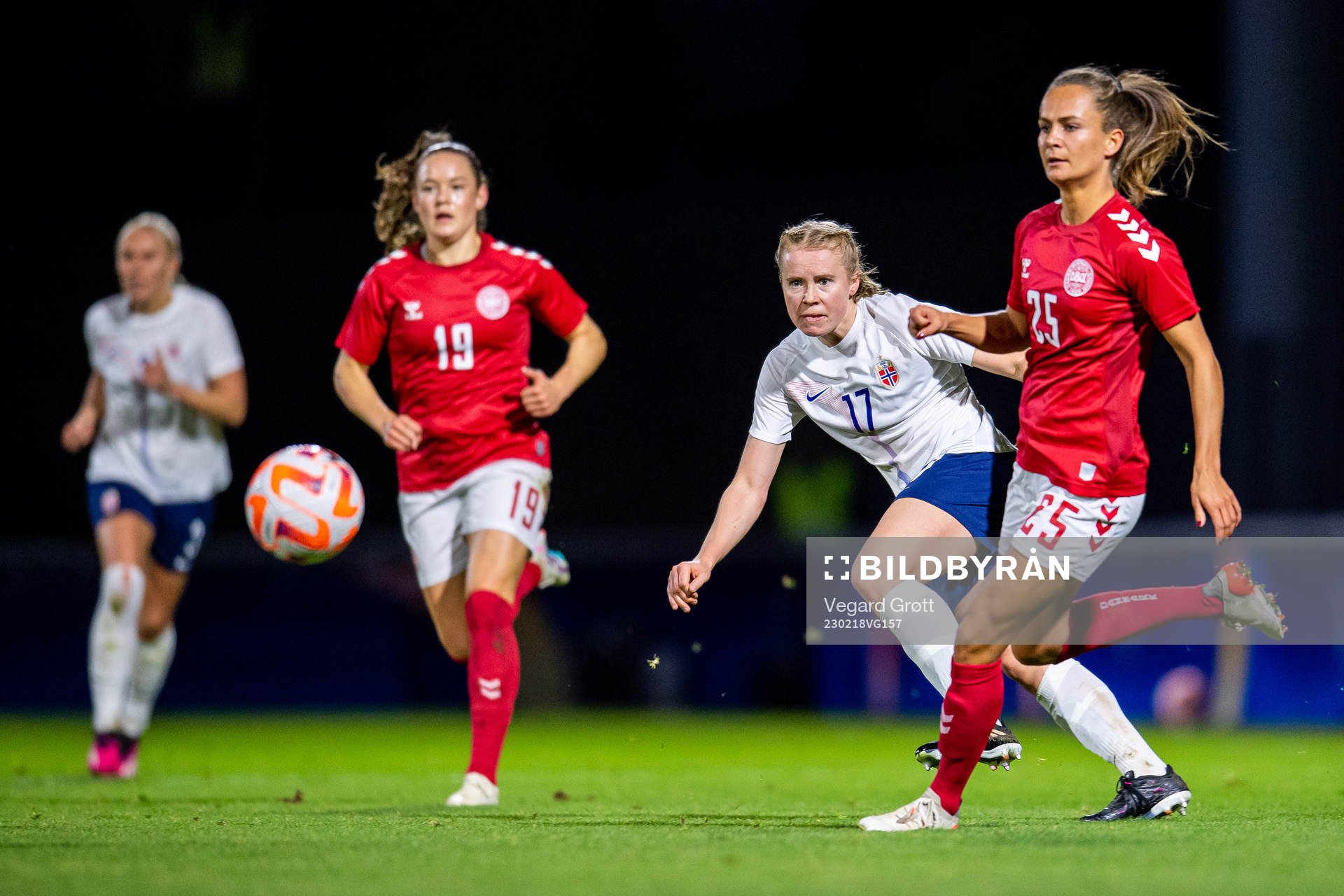 Julie Blakstad of Norway and Frederikke Skjødt Thøgersen
