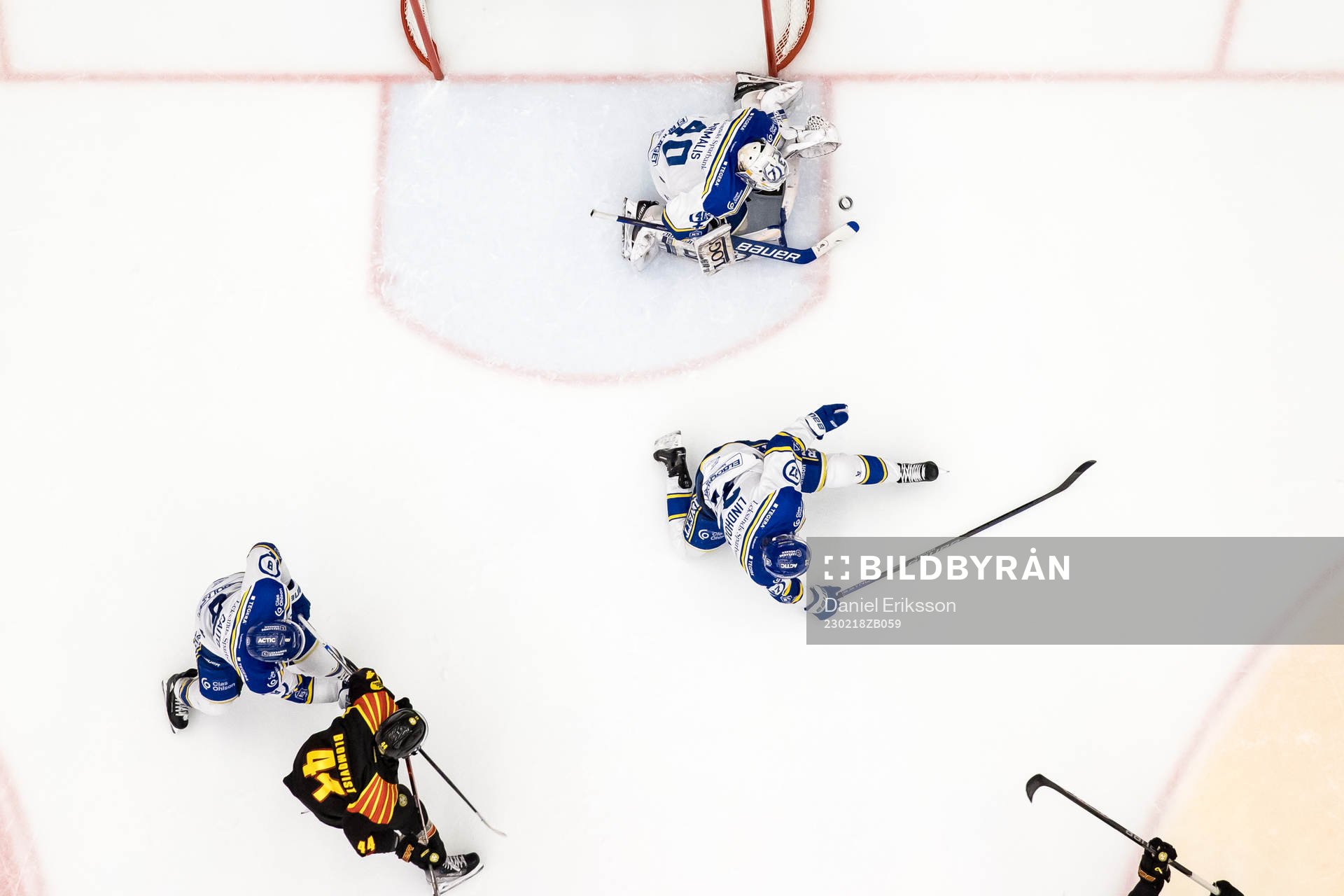 Leksands målvakt Mantas Armalis och Anton Lindholm och