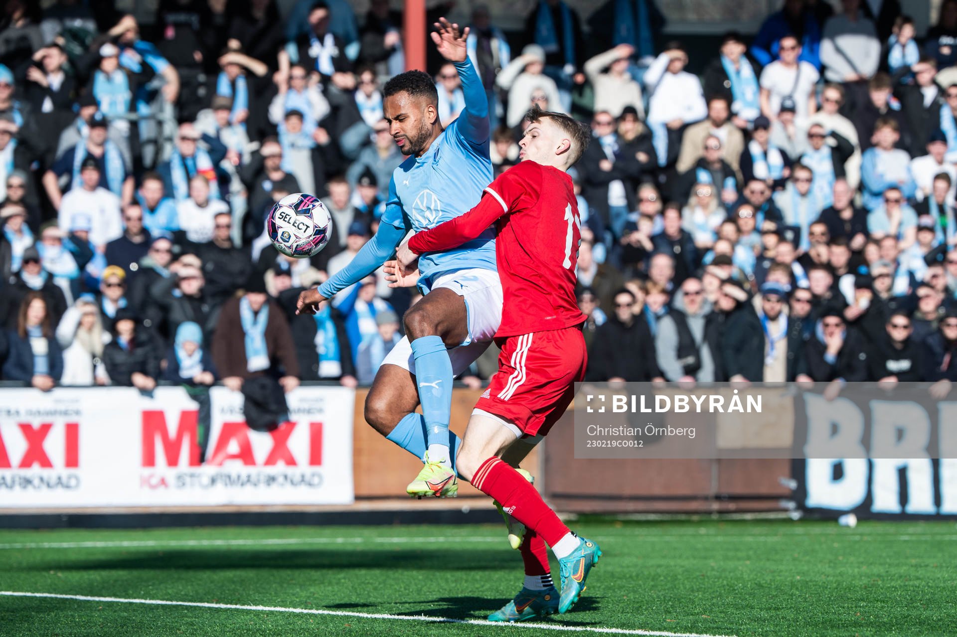 Malmö FFs Isaac Kiese Thelin och Skövde AIKs Lukas Rhöse