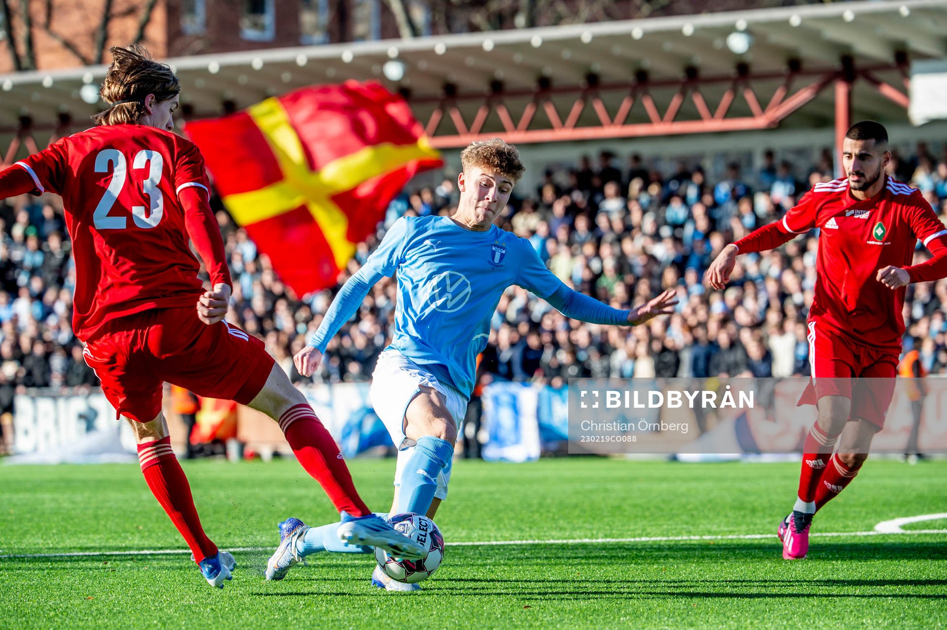 Malmö FFs Hugo Bolin mot Skövde AIKs David Frisk