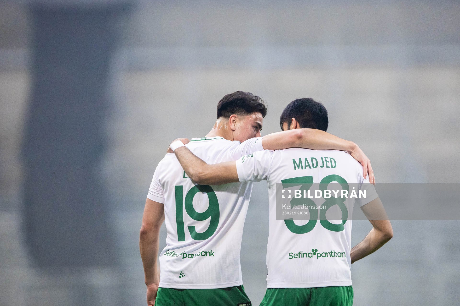 Hammarbys Jusef Erabi och Montader Madjed jublar