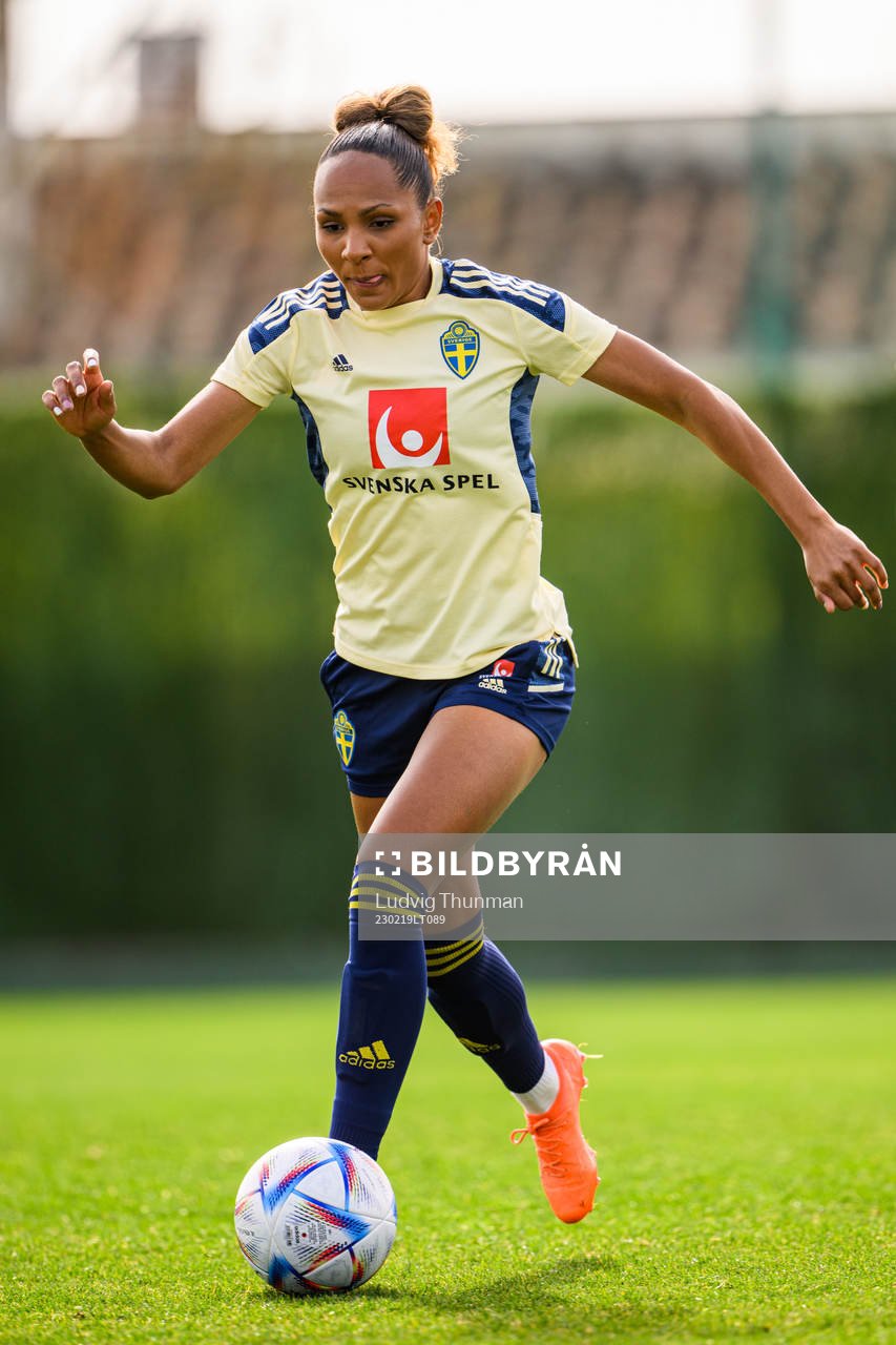Madelen Janogy