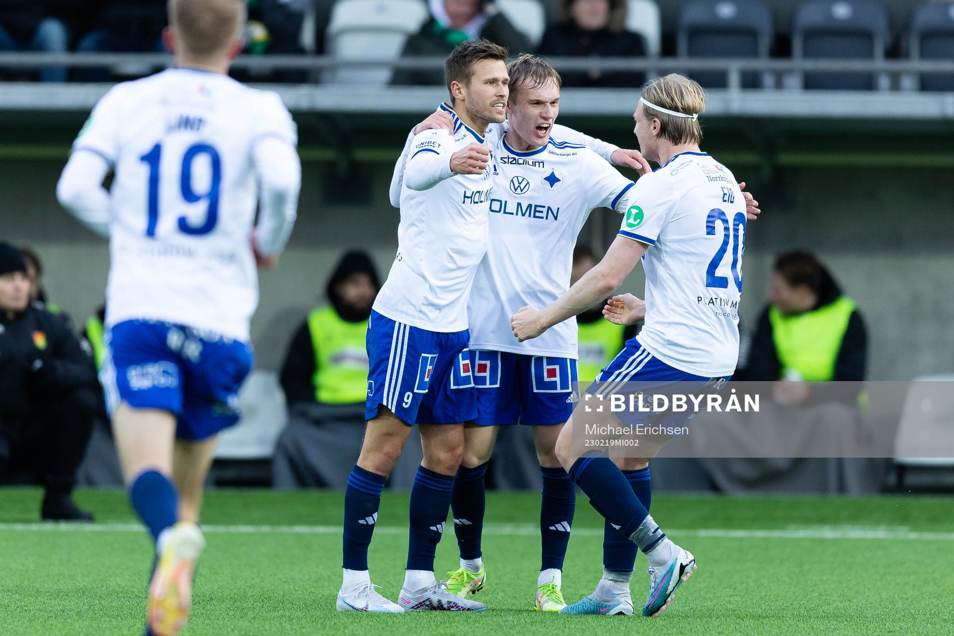 Norrköpings  Arnor Traustason jublar
