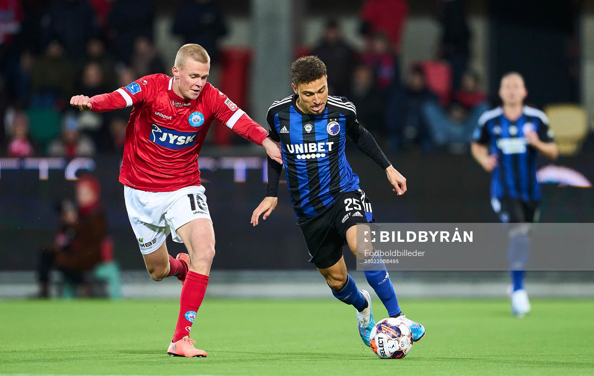  [DK=20230217: Søren Tengstedt (10), Silkeborg IF og Jordan Larsson (25), FC København]