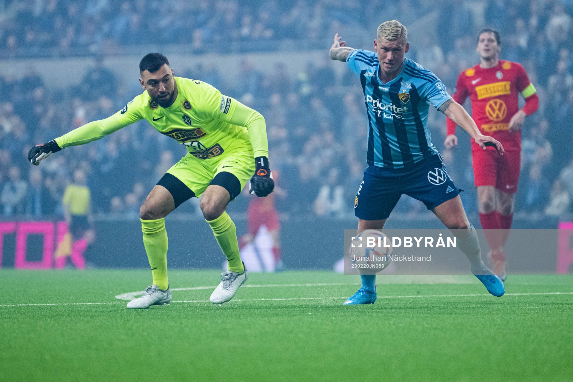 Djurgårdens Victor Edvardsen och Landskronas målvakt Amr