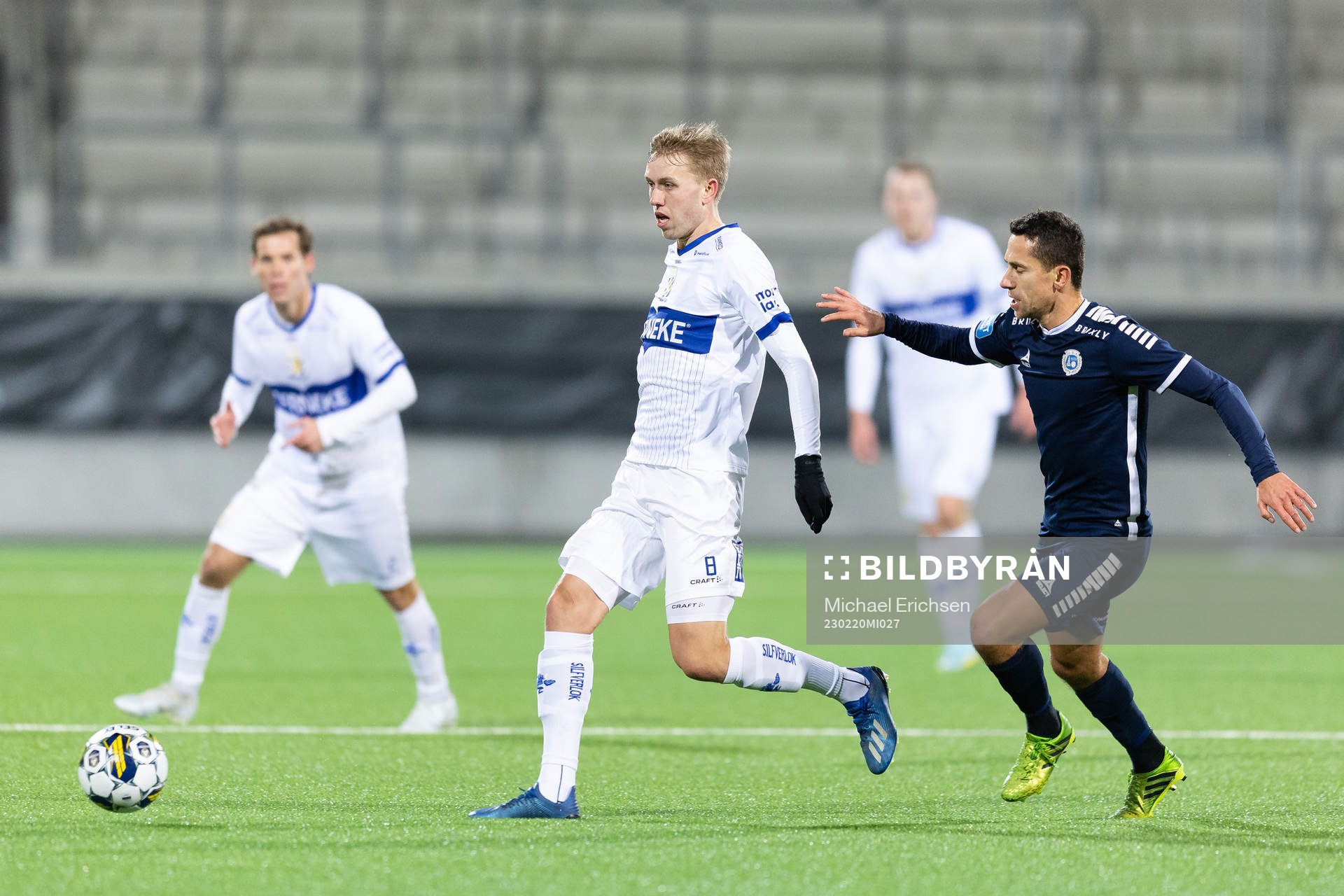 IFK Göteborgs Elias Hagen och Utsiktens Predrag Randelovic
