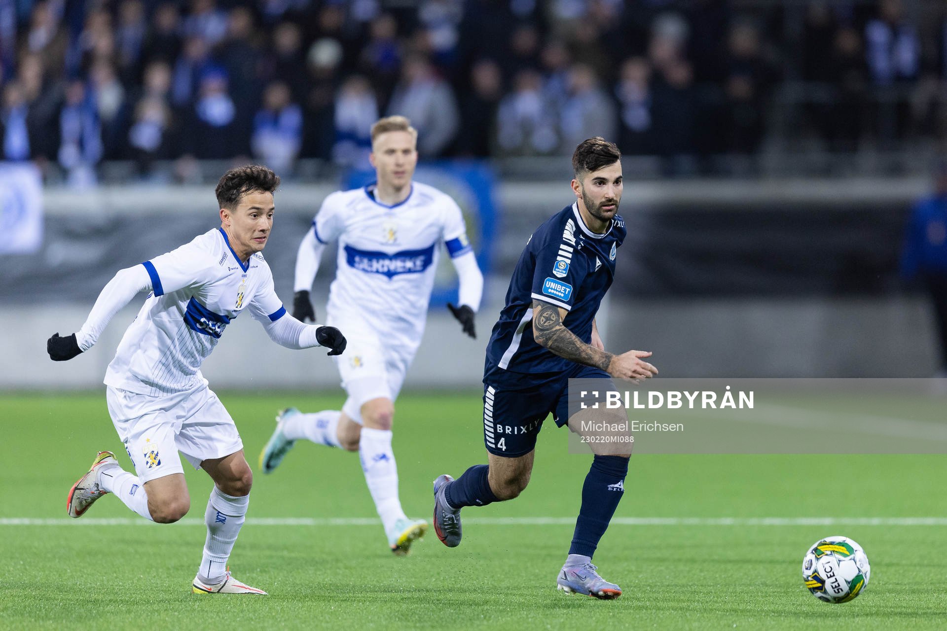 IFK Göteborgs Hussein Carneil och Utsiktens Allan Mohideen