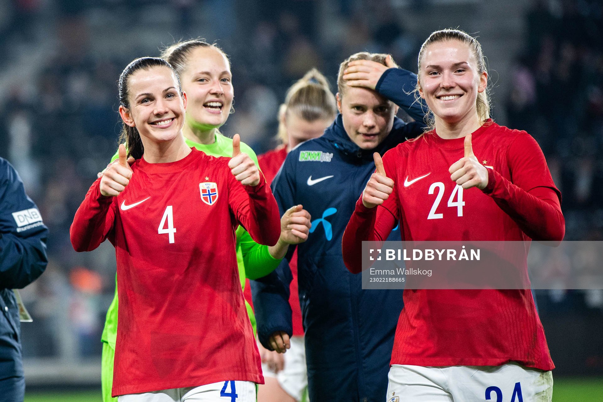 Tuva Hansen and Emilie Nautnes of Norway pose for photo after the international friendly football match between France and Norway on February 21, 2023 in Angers.