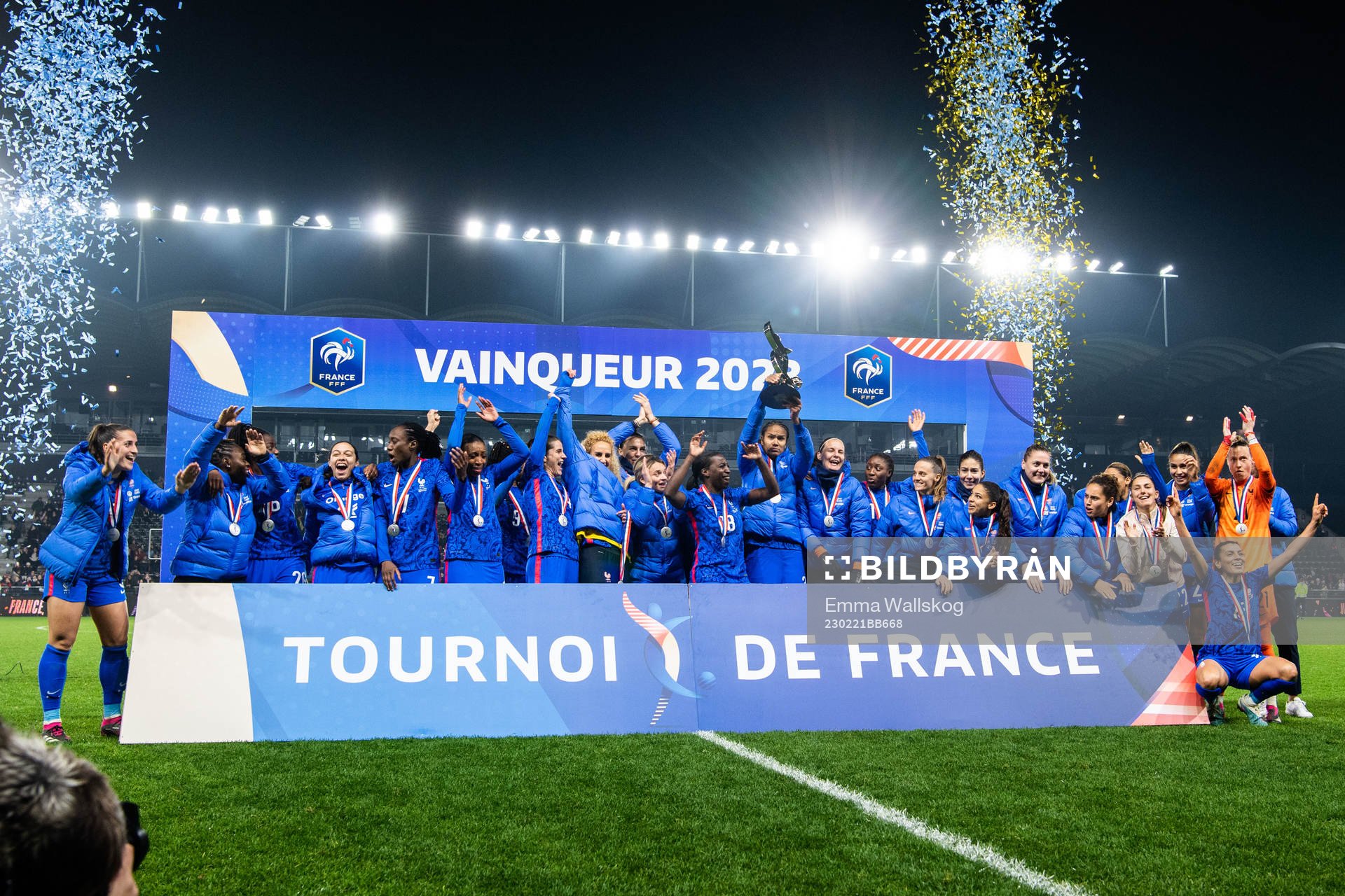 Players of France celebrate with the trophy