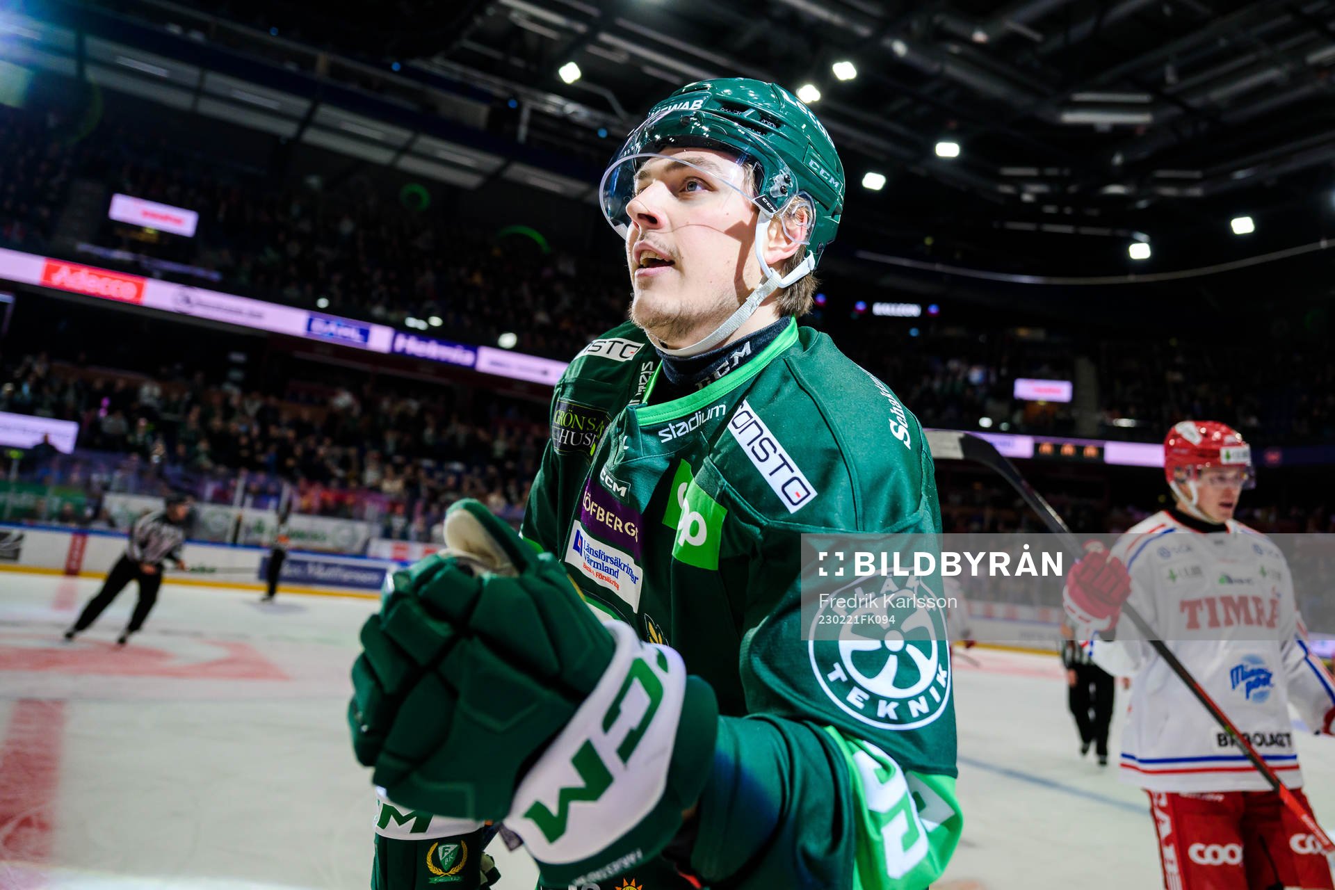 Färjestads Max Lindroth jublar