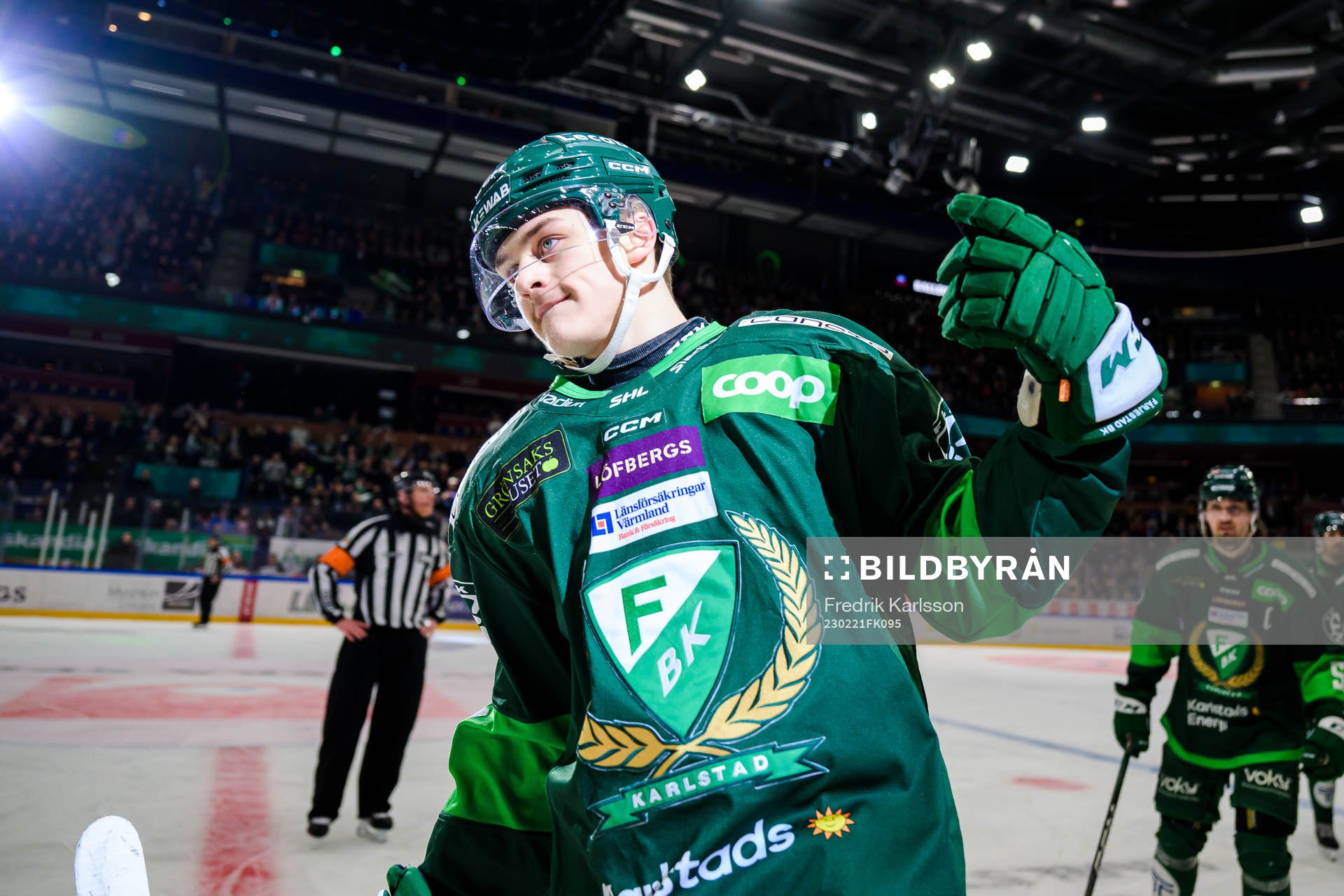 Färjestads Lucas Forsell jublar