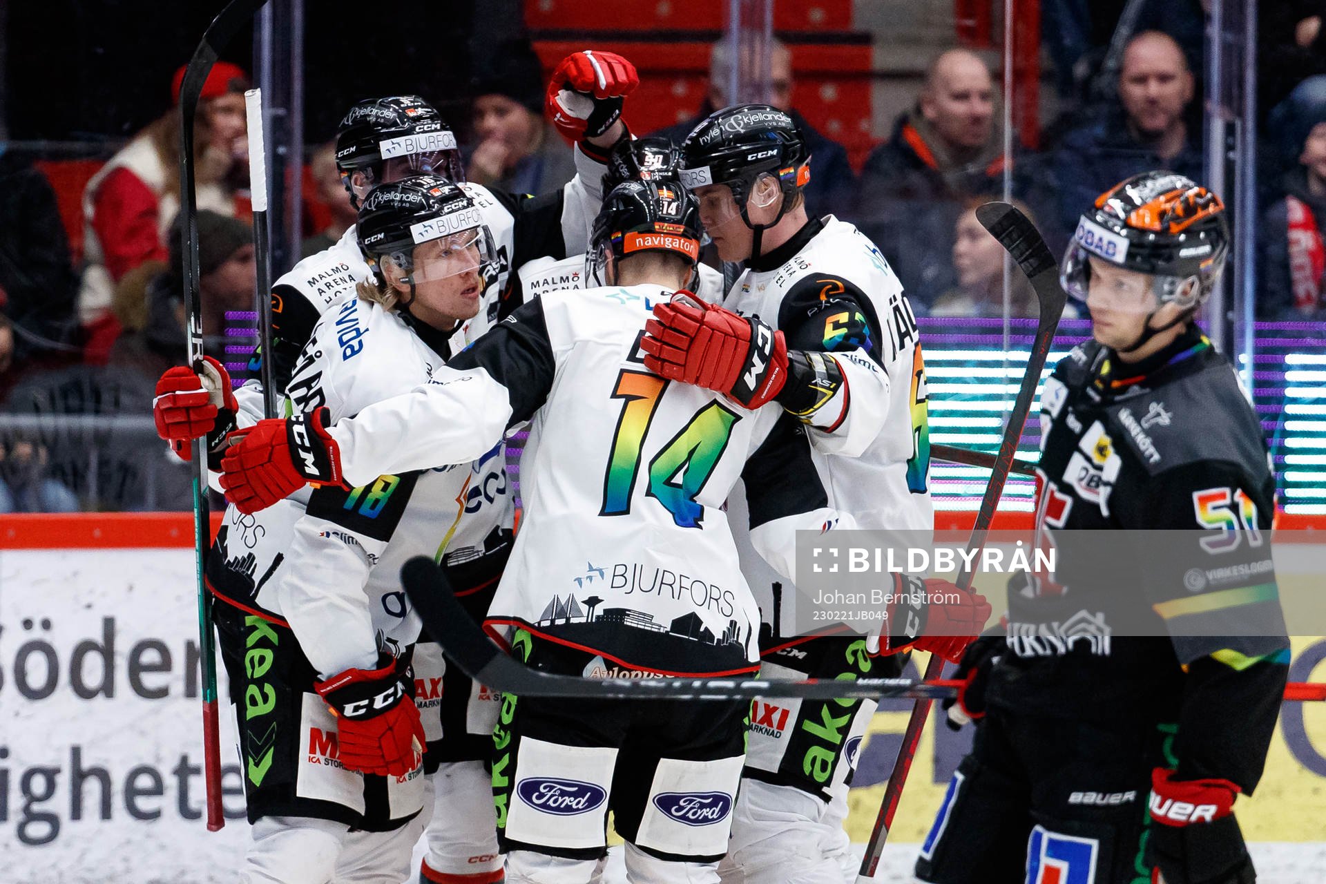 Malmö Redhawks Marcus Sylvegård jublar