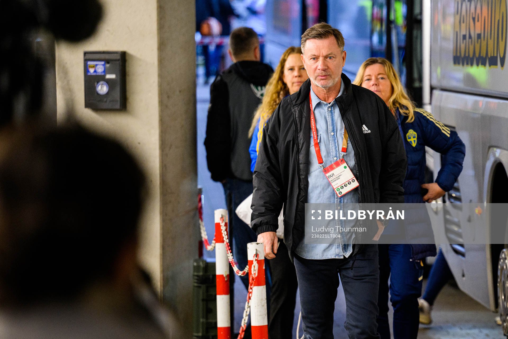 Head coach Peter Gerhardsson of Sweden arrives for the women's international friendly football match between Germany and Sweden on February 21, 2023 in Duisburg.