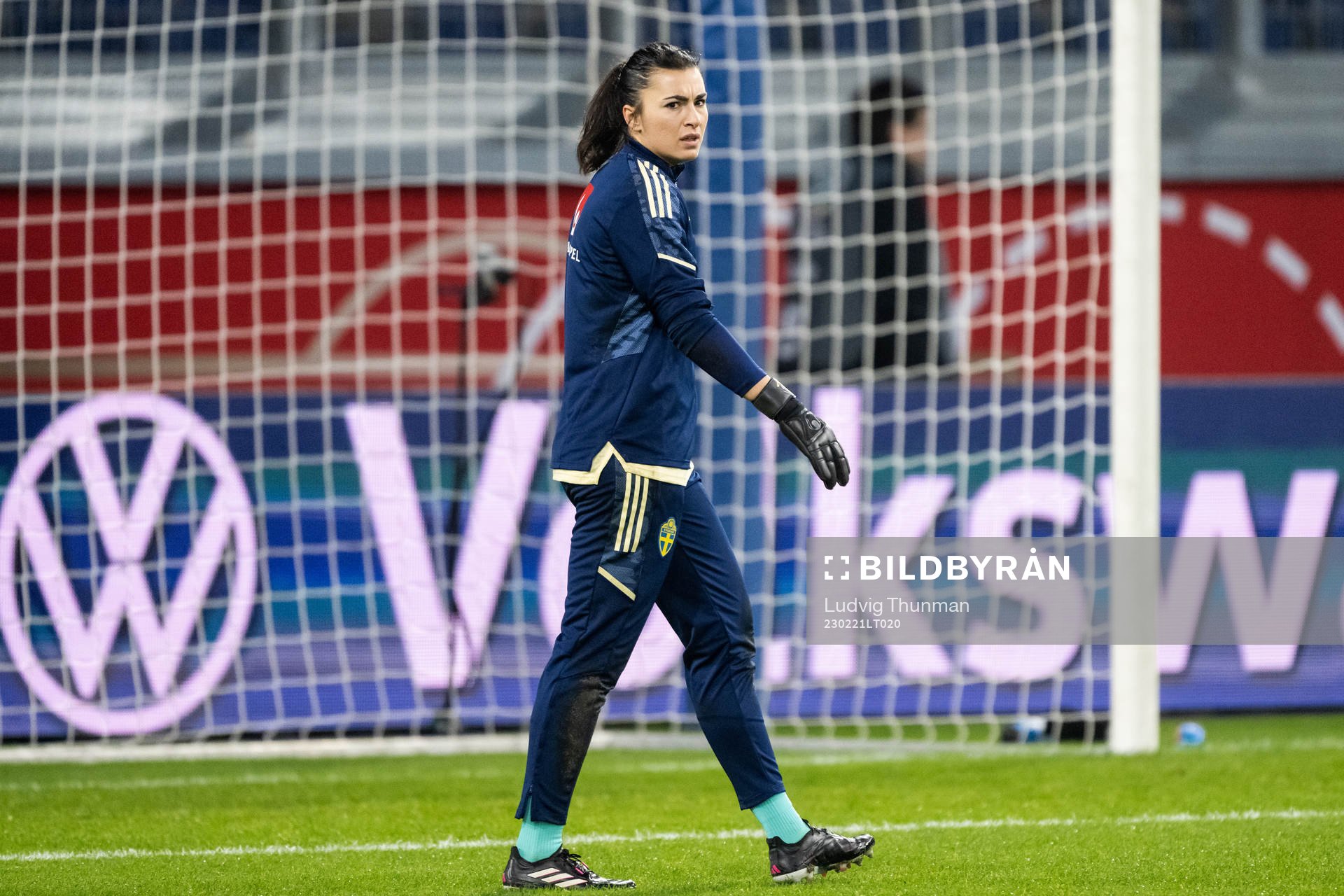 goalkeeper Zecira Musovic of Sweden