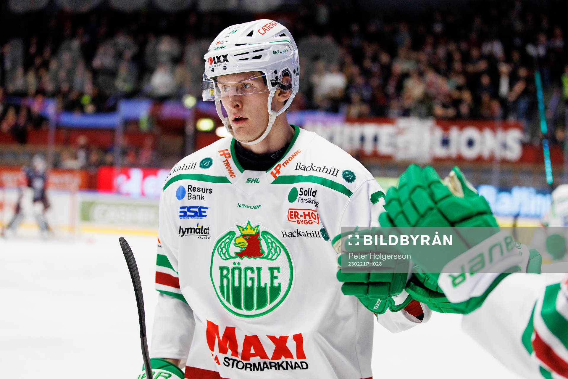 Rögles Adam Edström jublar