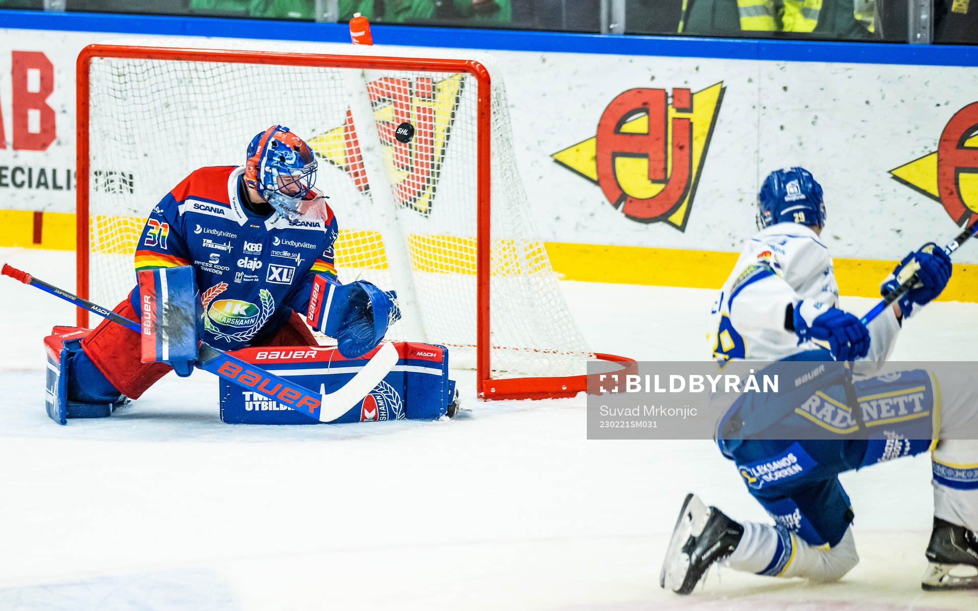Oskarshamns målvakt Tim Juel och Leksands Emil Heineman