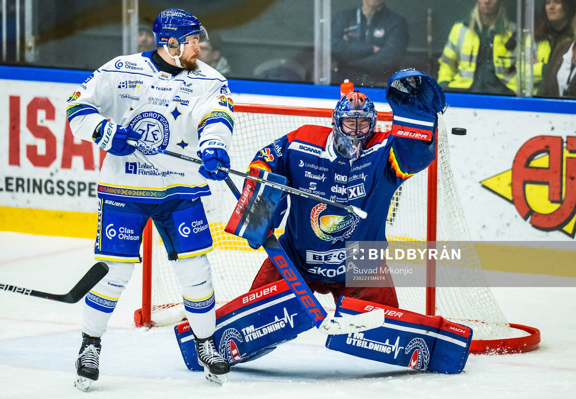 Leksands Lucas Elvenes mot Oskarshamns målvakt Tim Juel