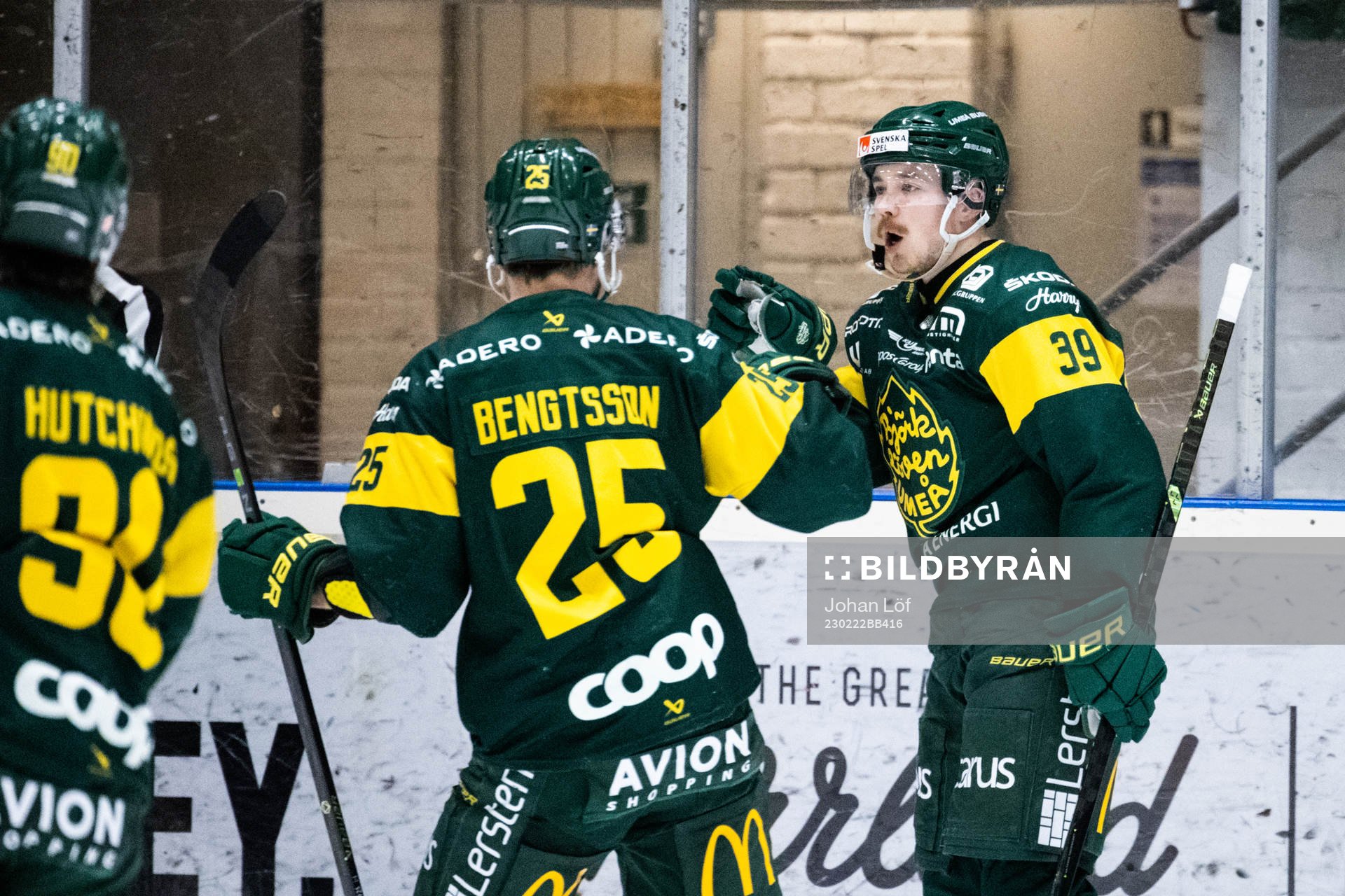 Björklövens Joel Mustonen jublar