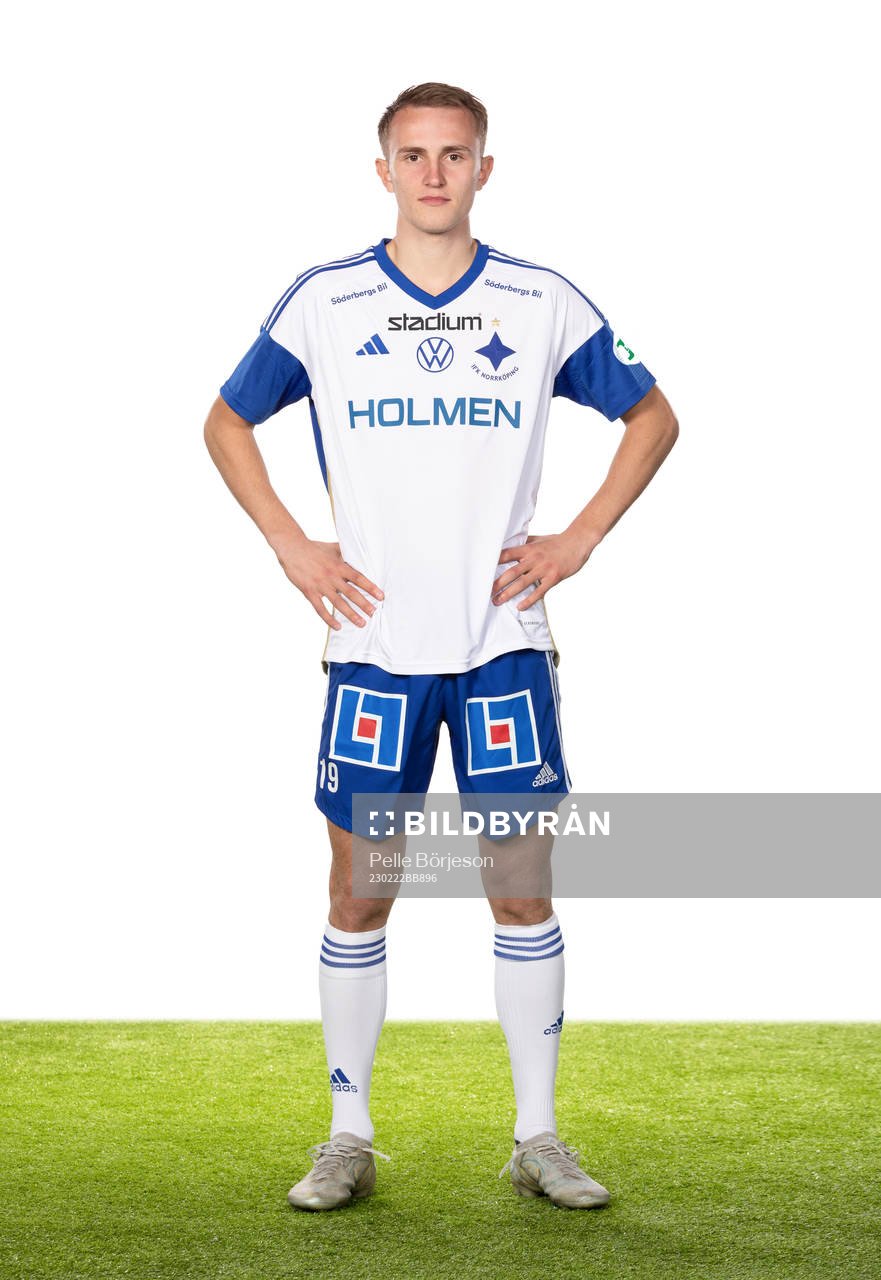Norrköpings Victor Lind  poserar för ett porträtt den 22 februari 2023 i Norrköping.