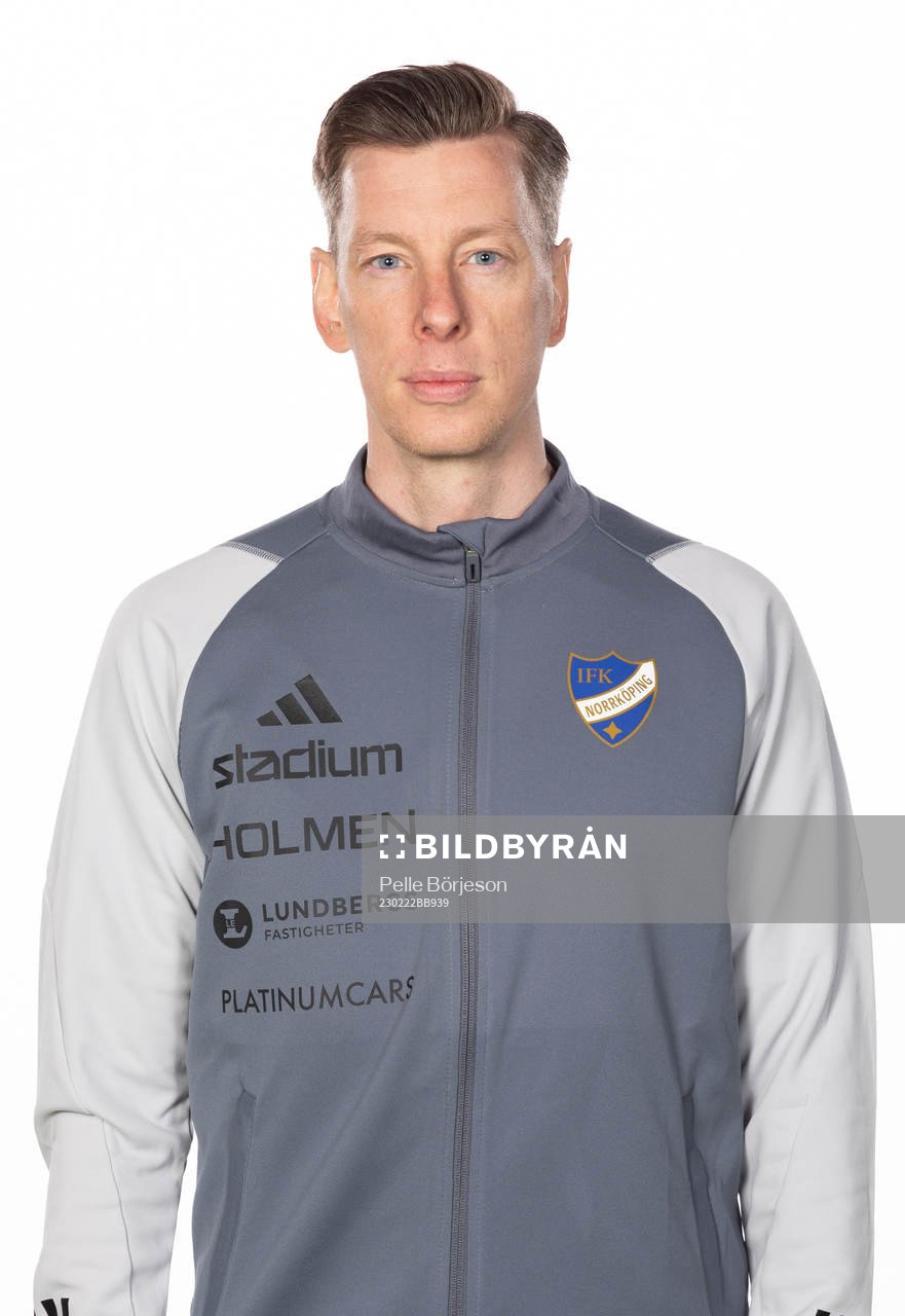 Norrköpings Team manager Simon Larsson