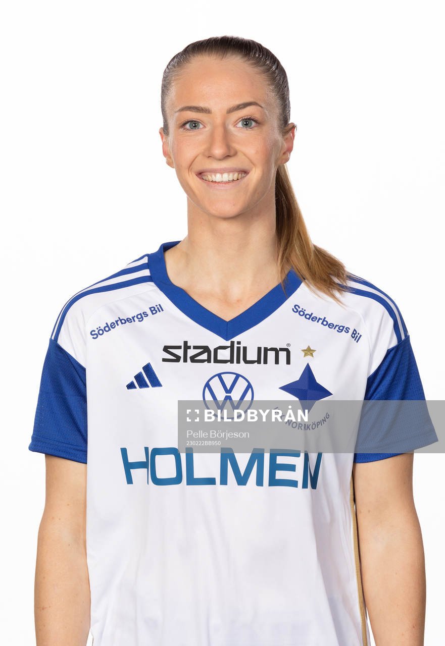 Norrköpings Sabina Ravnell poserar för ett porträtt den 22 februari 2023 i Norrköping.