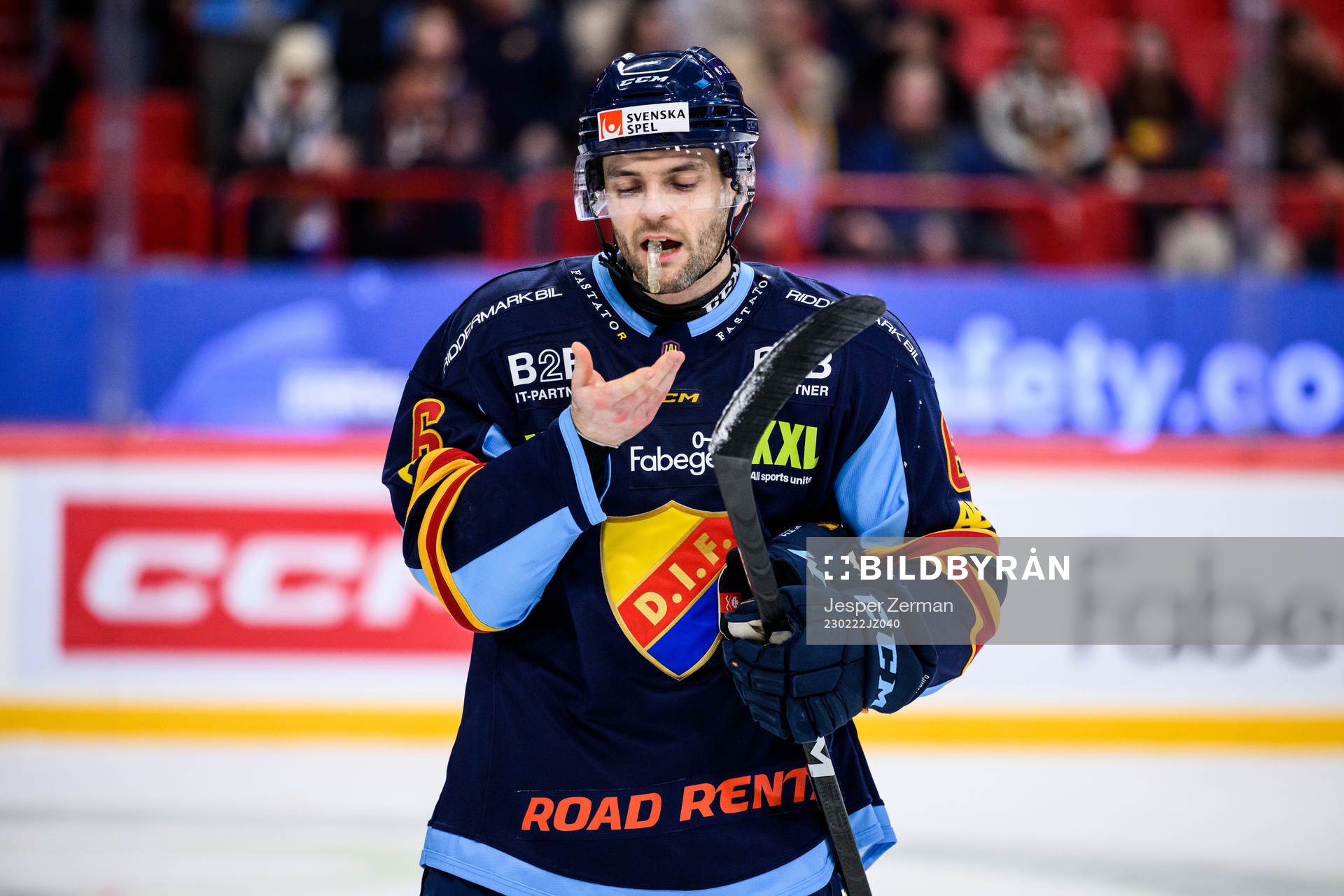 Djurgårdens Stefan Elliott har ont