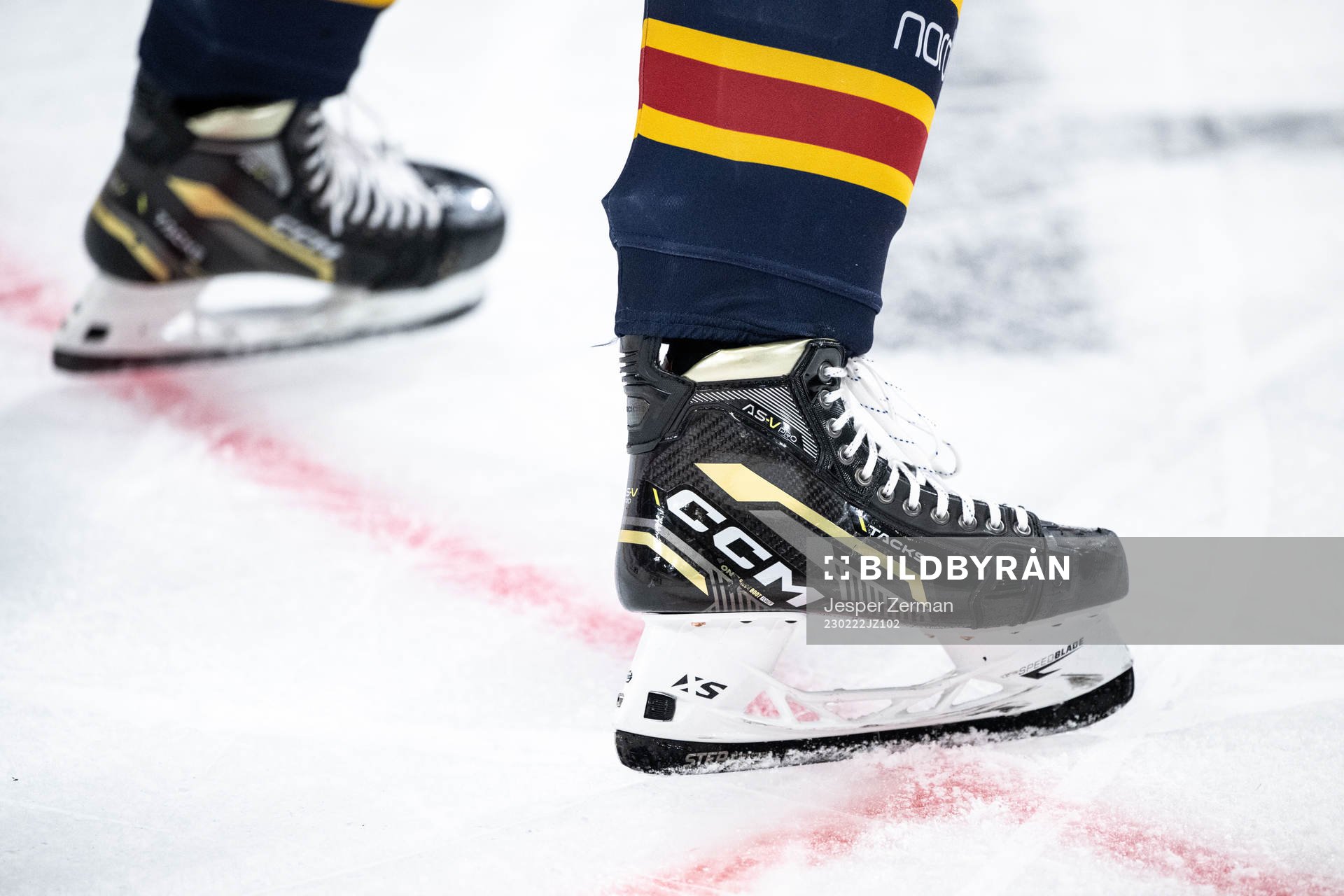 Ett par hockeyskridskor