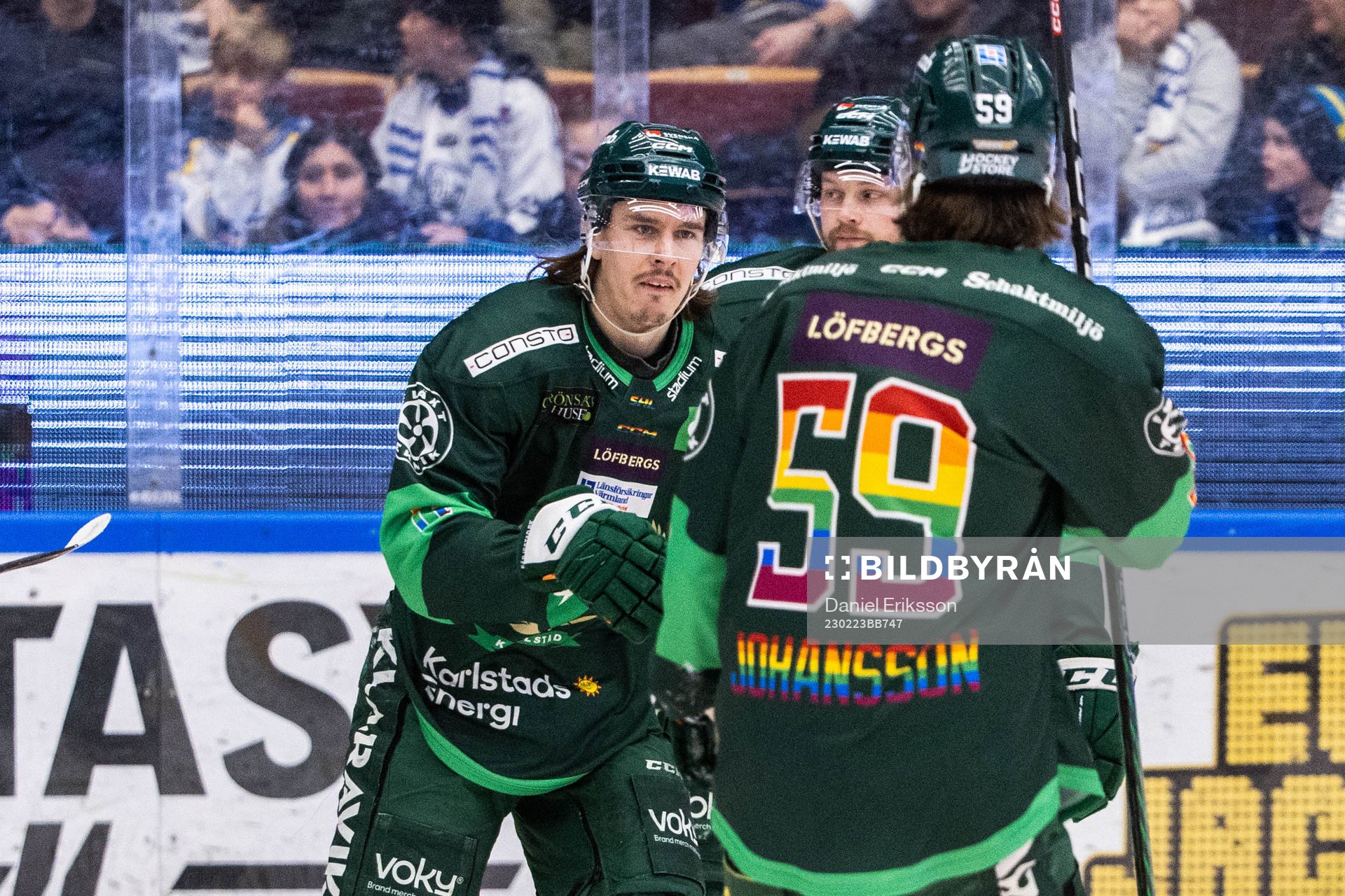 Färjestads Joakim Nygård jublar med lagkamrater