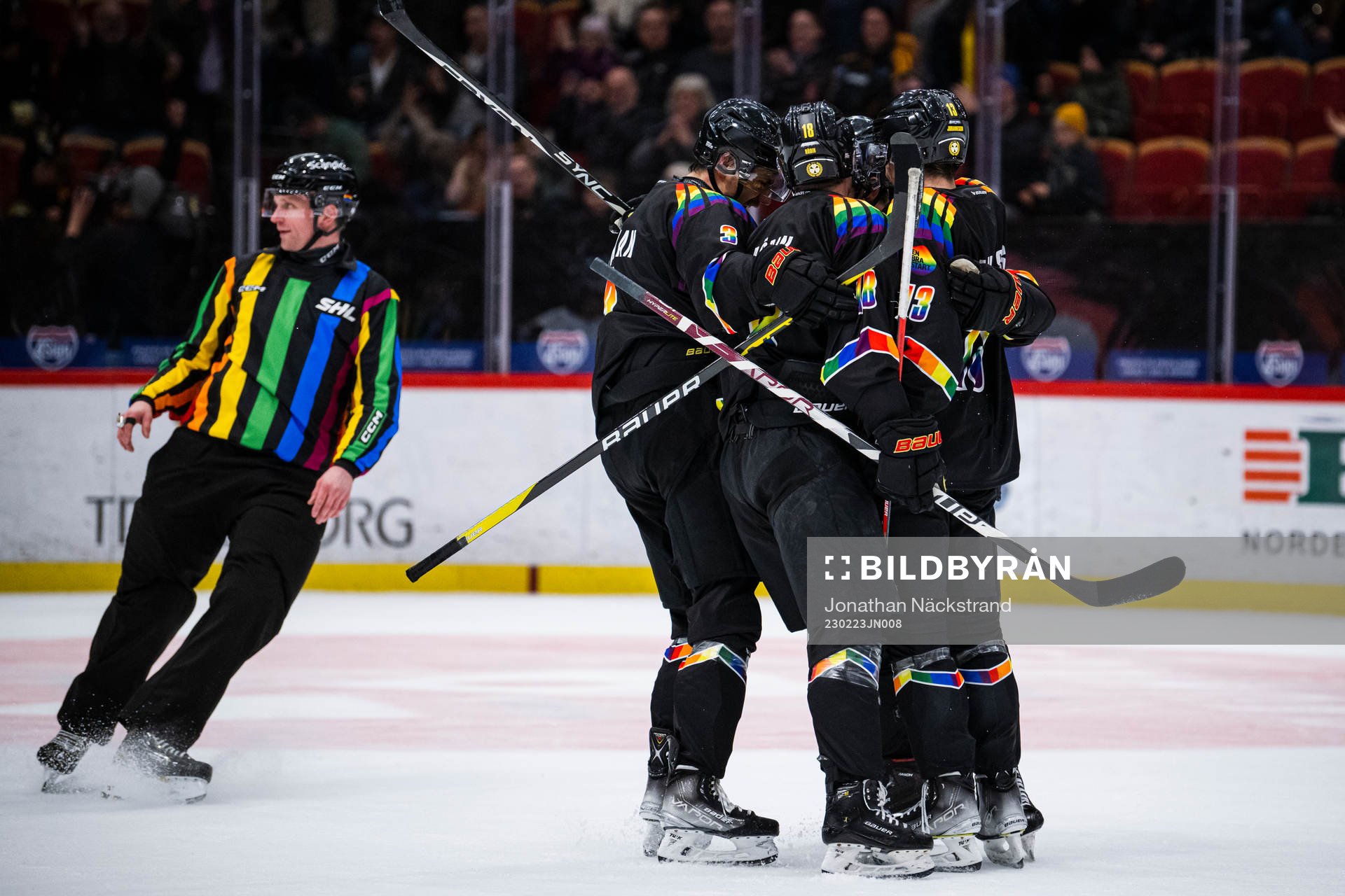 Brynäs Oula Palve jublar