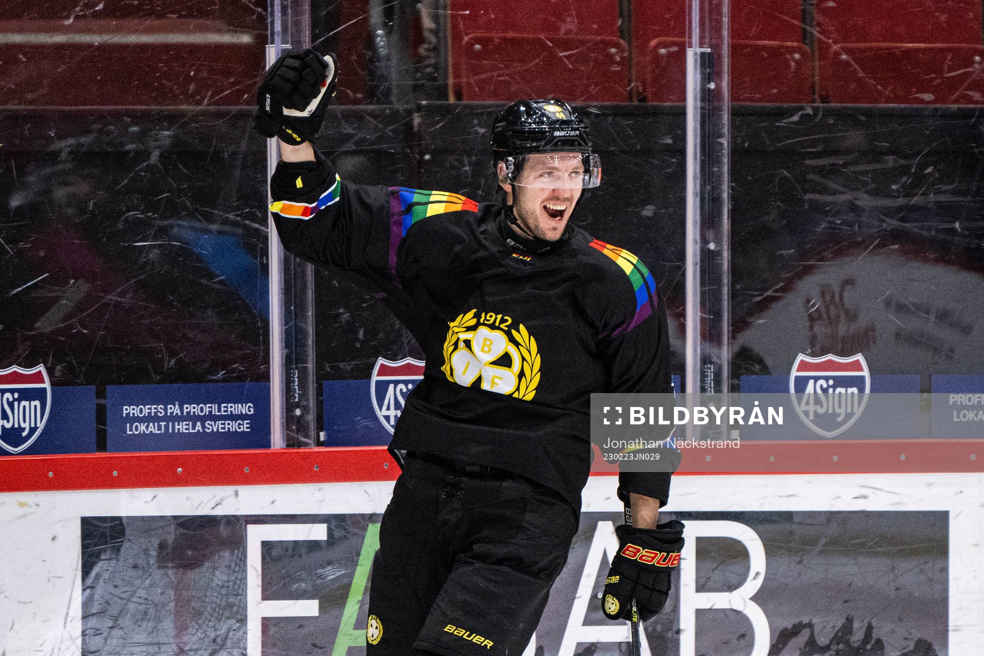 Brynäs Jacob Blomqvist jublar