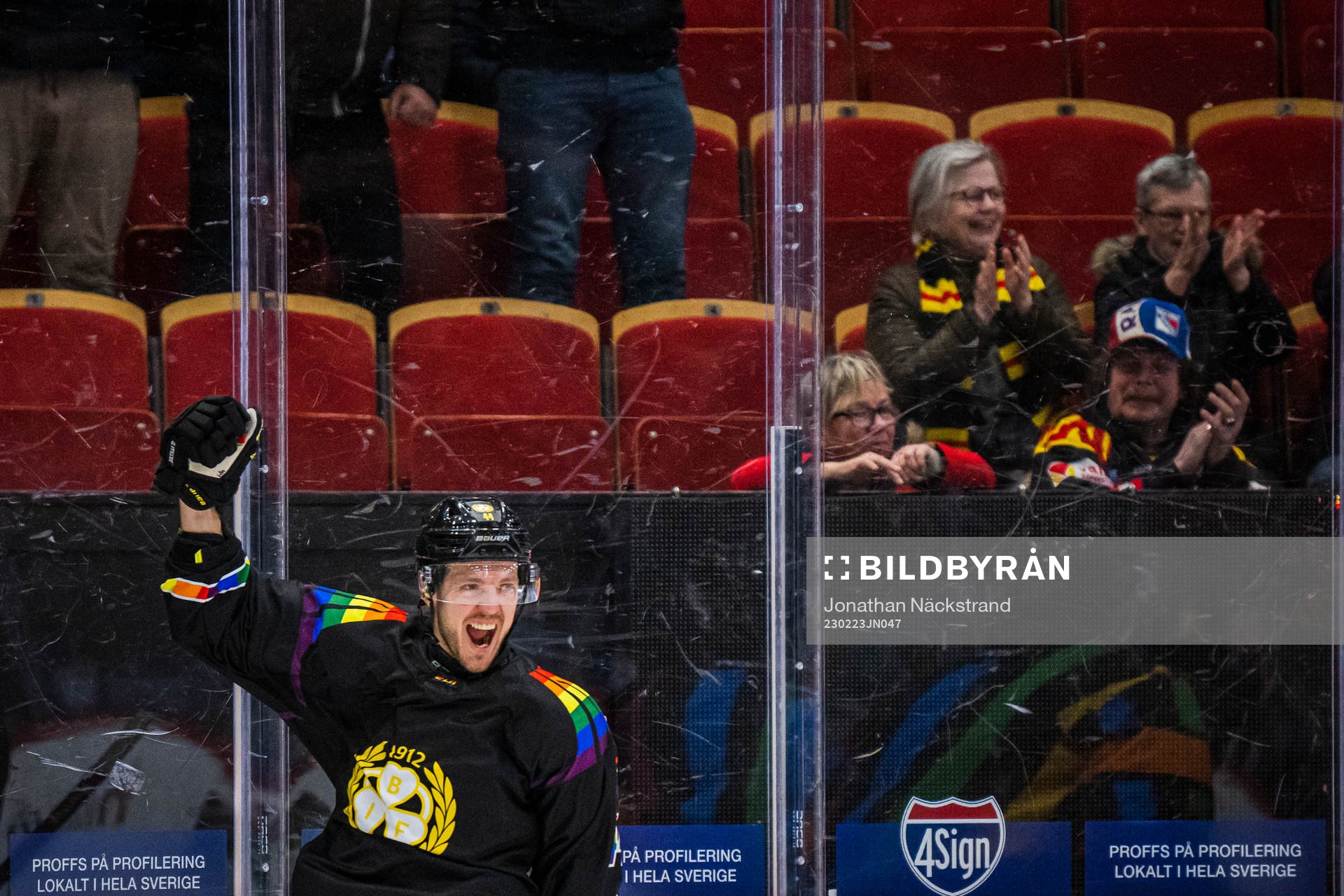 Brynäs Jacob Blomqvist jublar