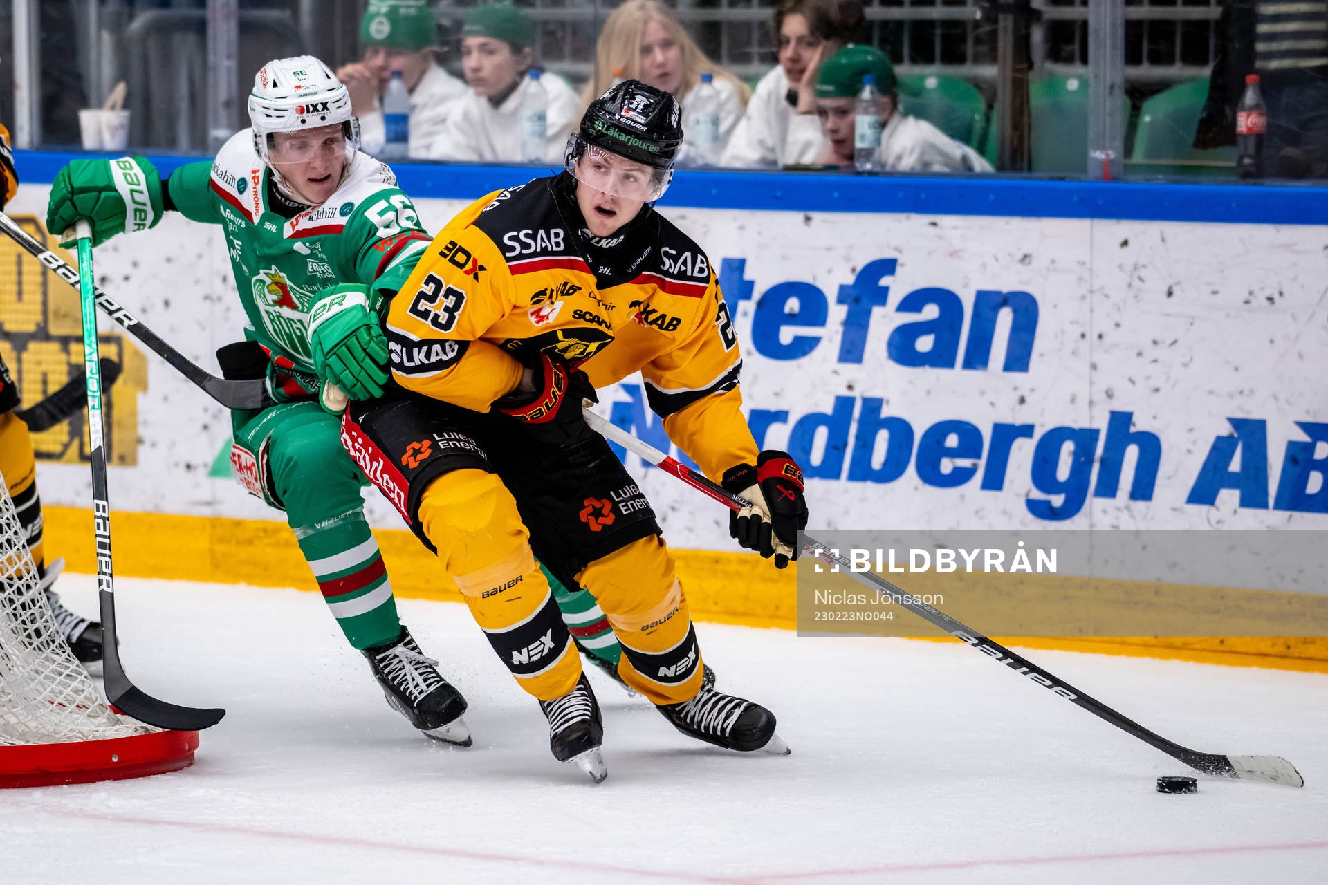 Rögles Adam Engström  och Luleås Jesper Sellgren